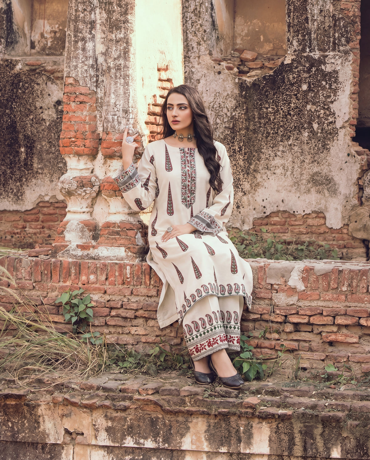 Sahibas by Mirza