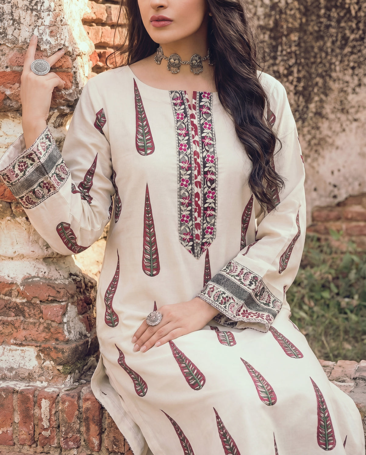 Sahibas by Mirza