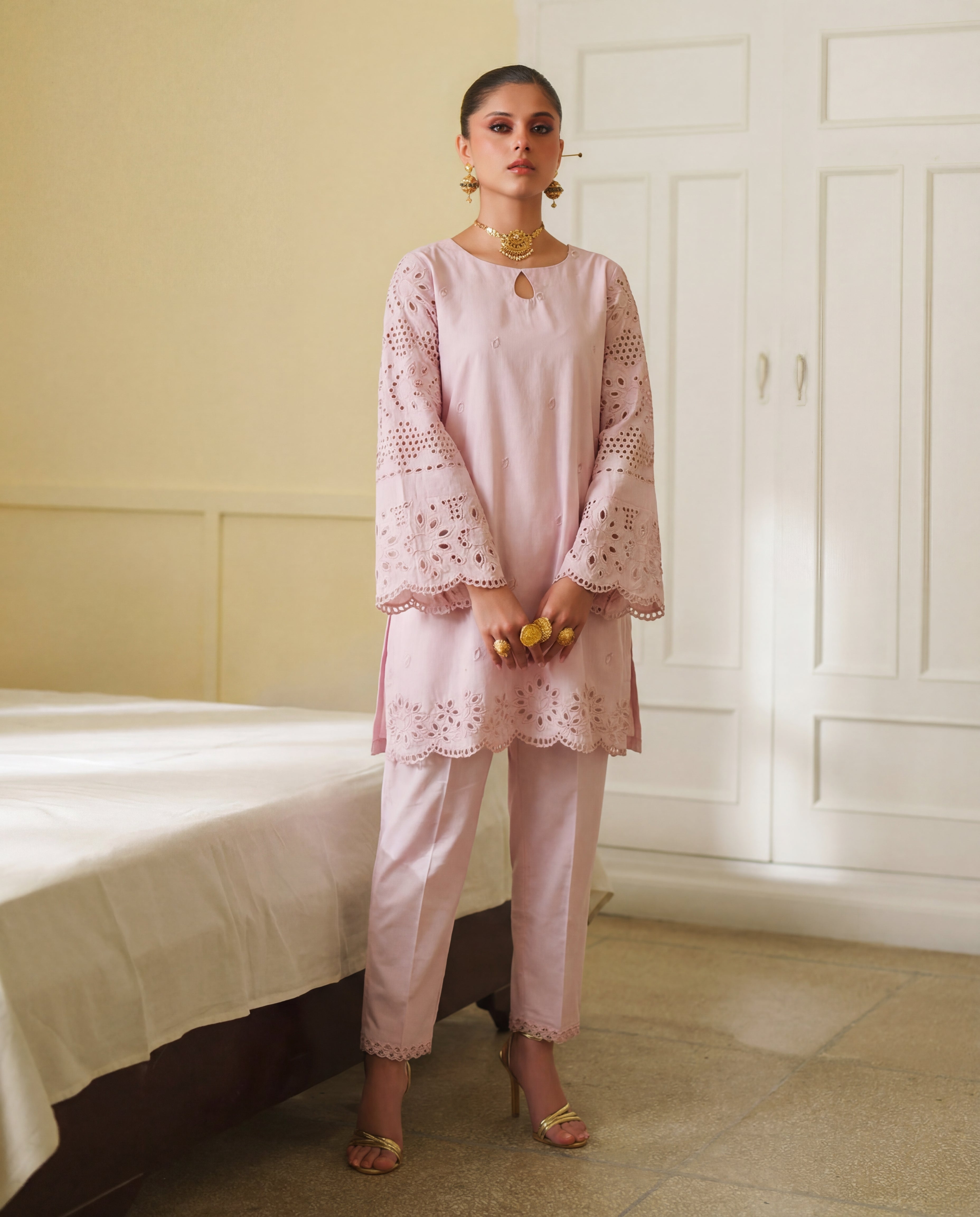 Sahibas by Mirza