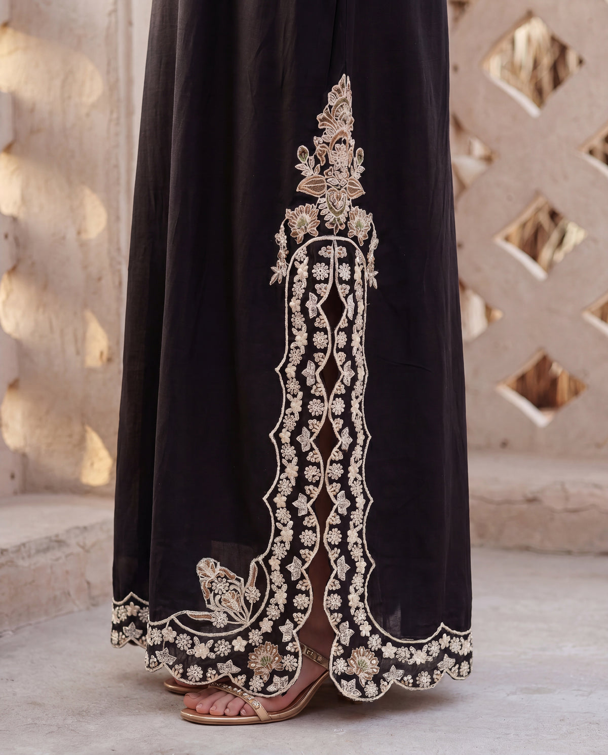 Sahibas by Mirza