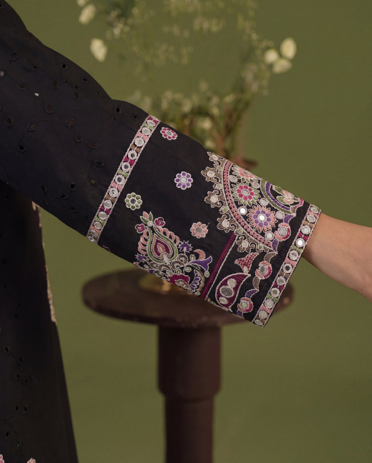 Sahibas by Mirza