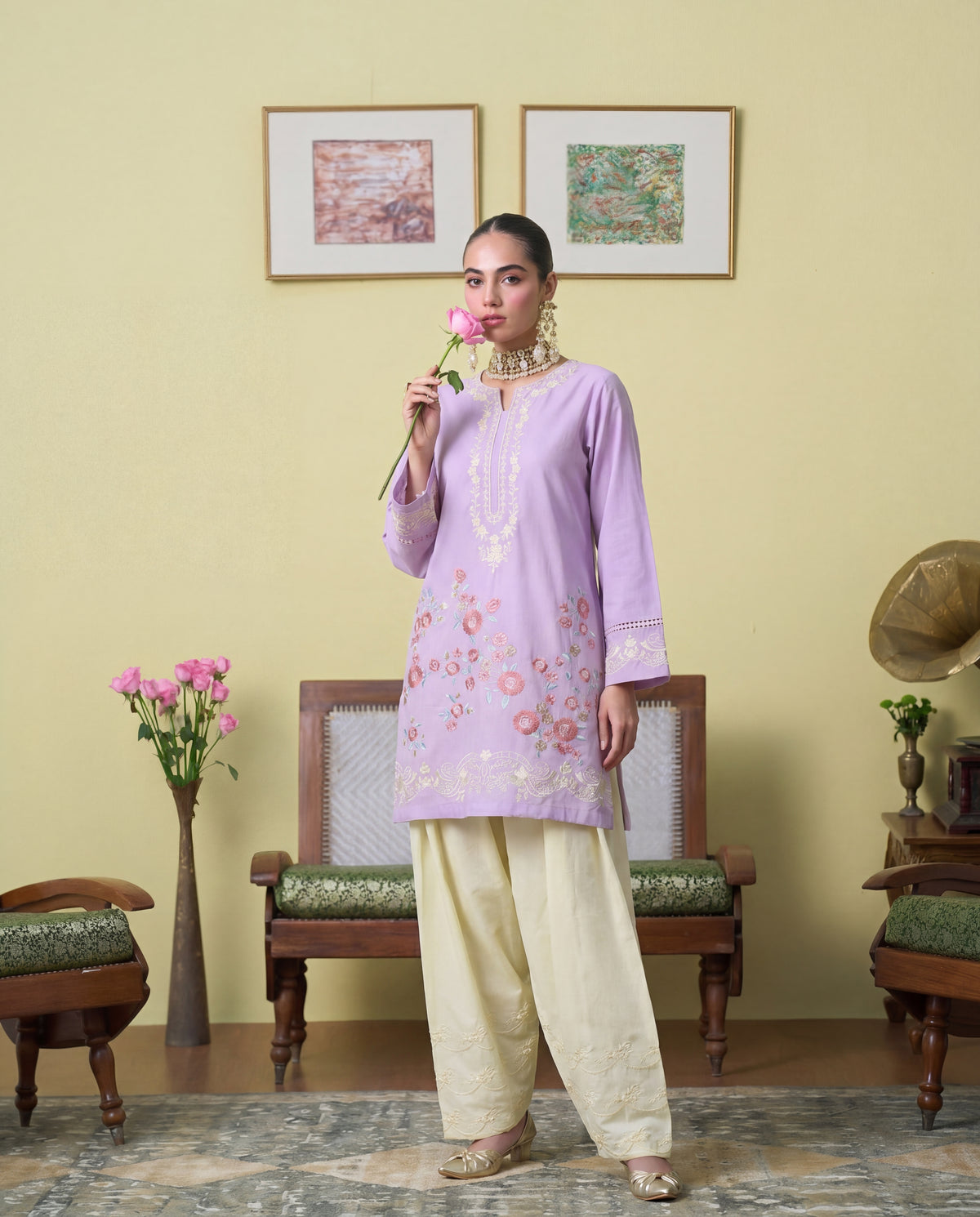 Sahibas by Mirza