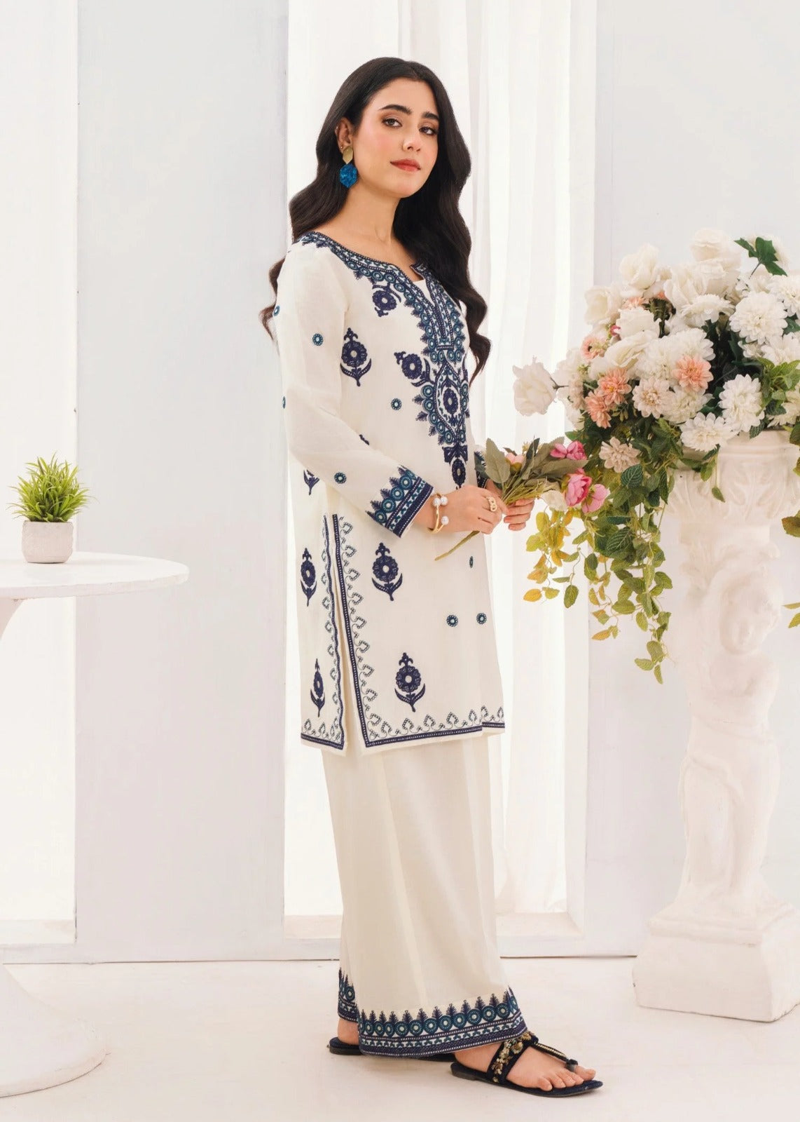 Sahibas by Mirza