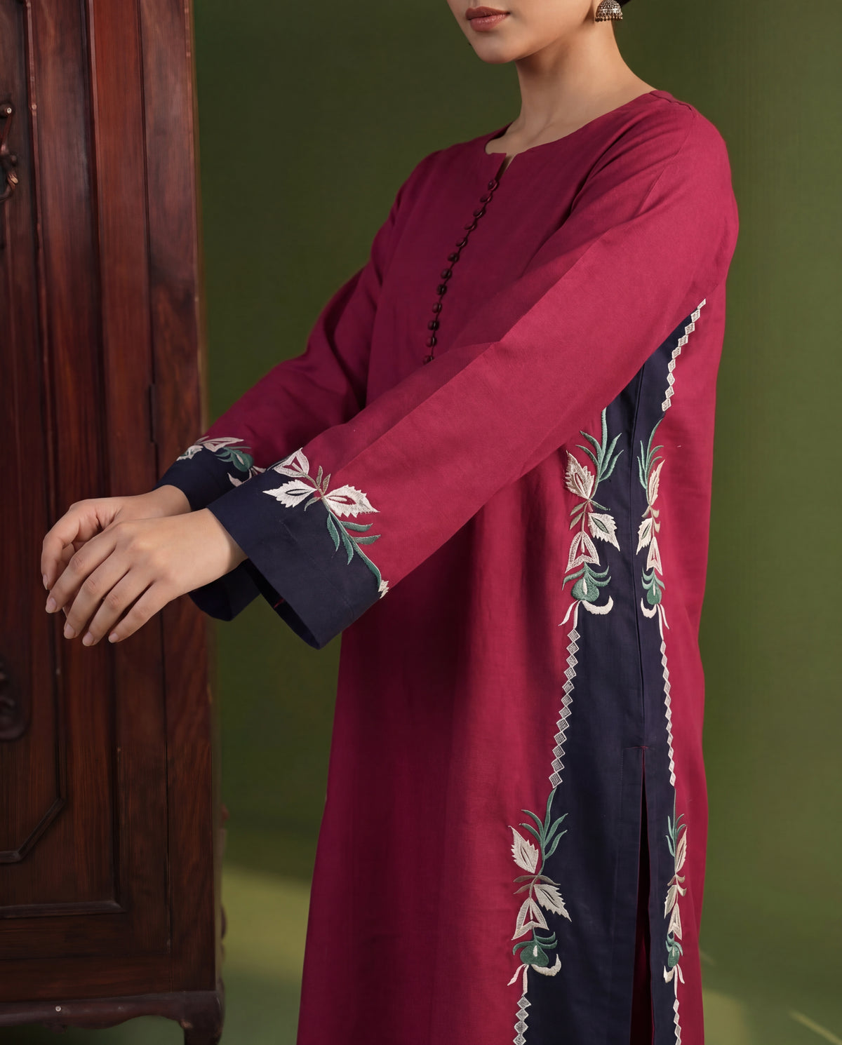 Sahibas by Mirza