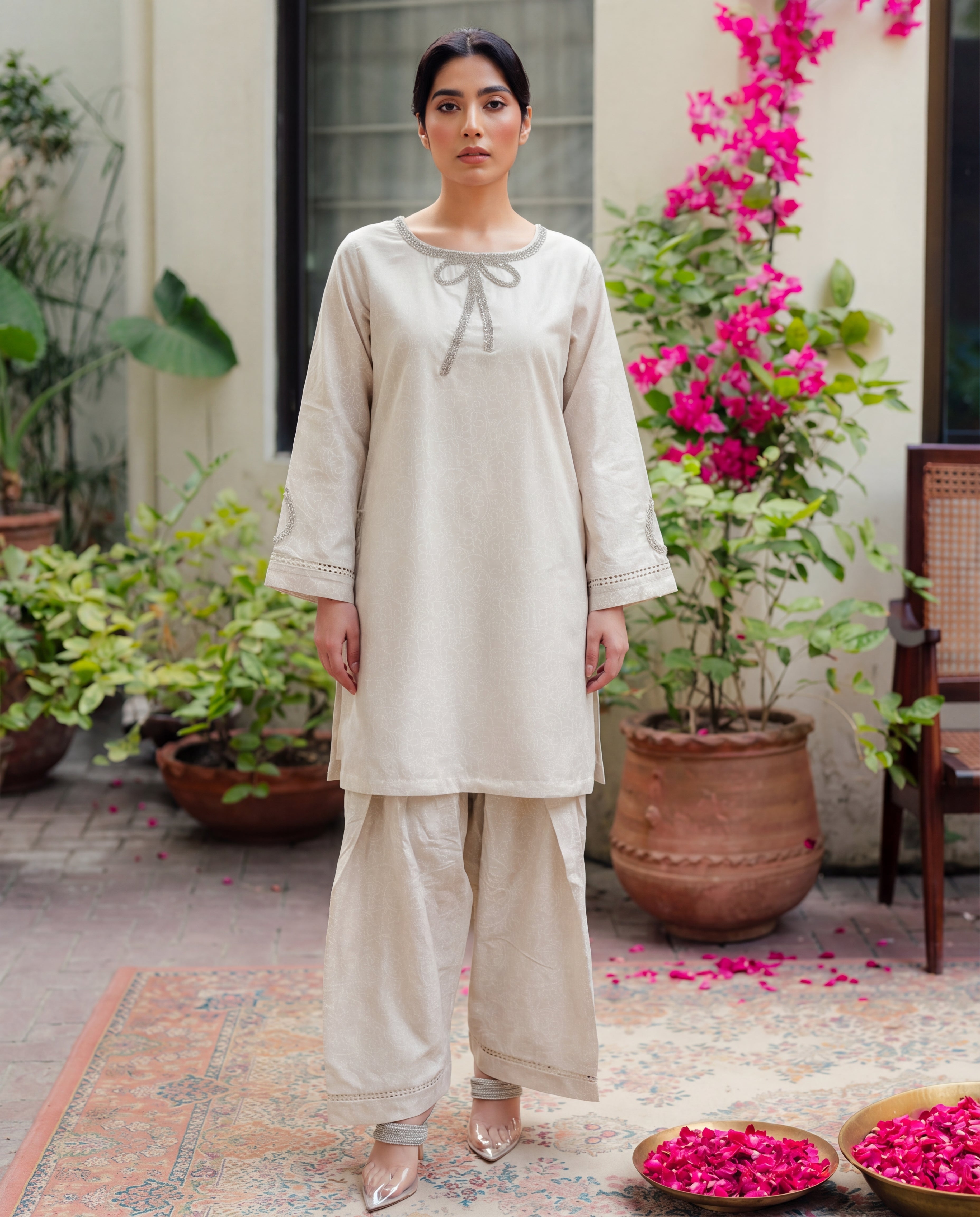 Sahibas by Mirza