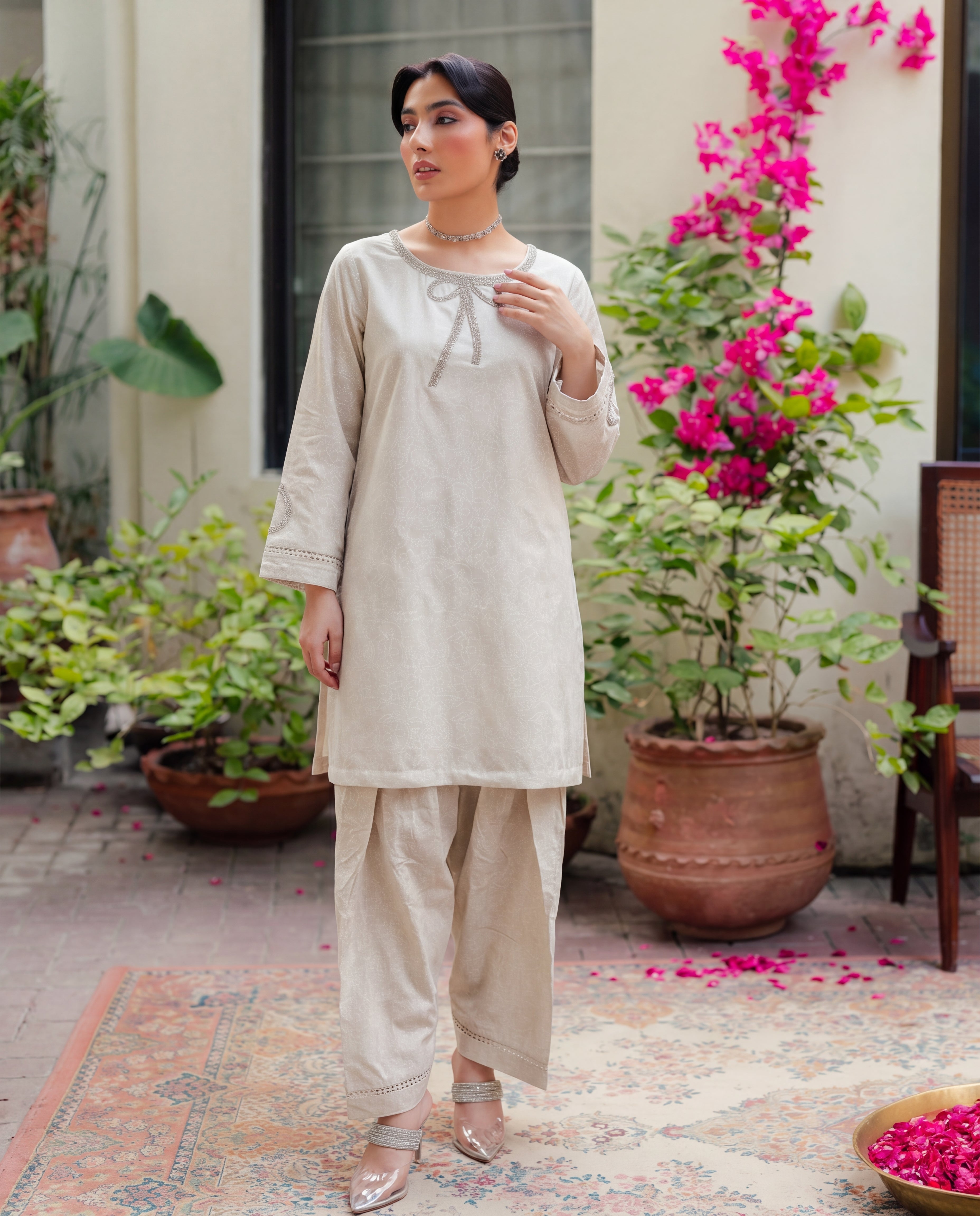 Sahibas by Mirza