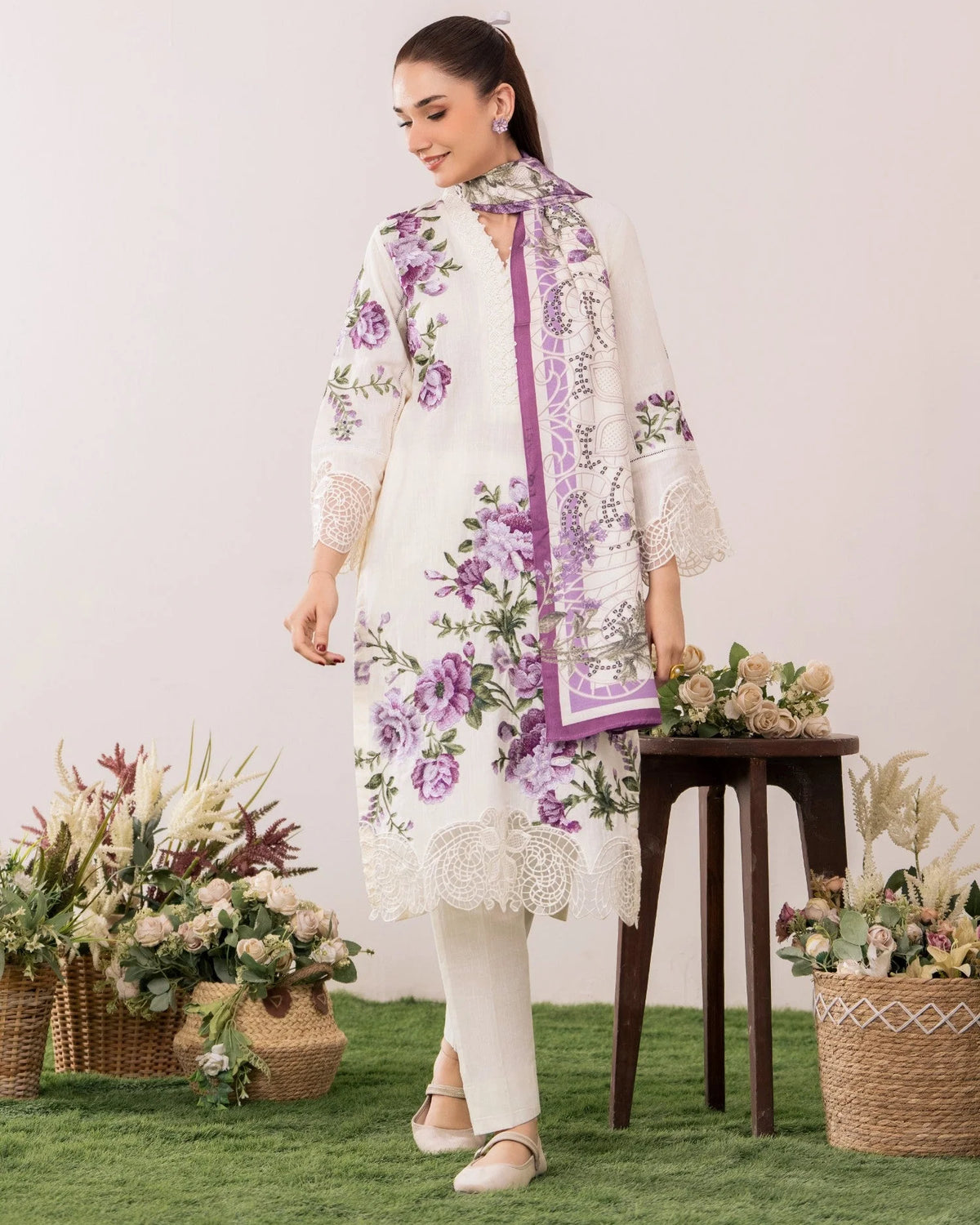 Sahibas by Mirza