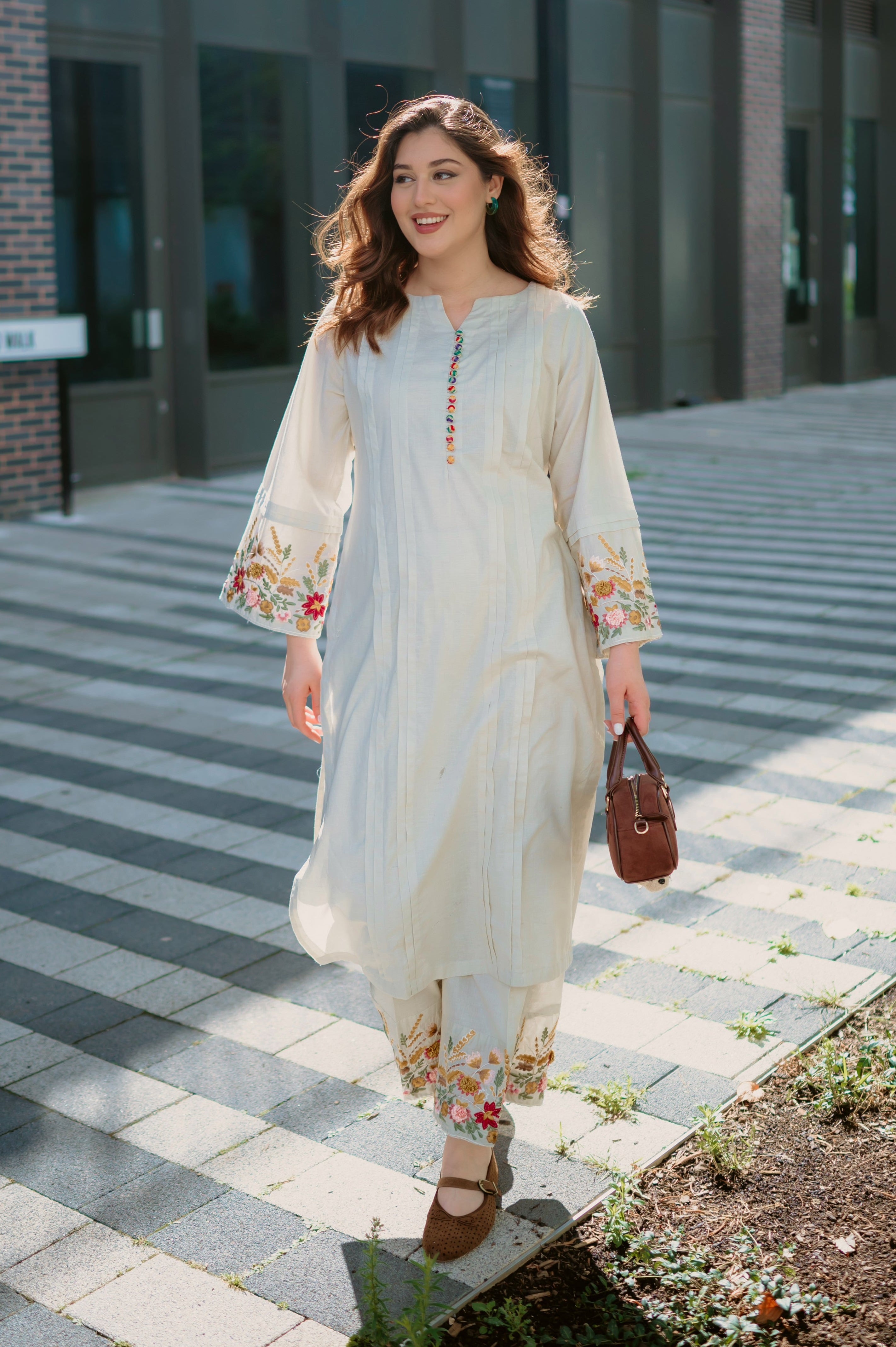 Sahibas by Mirza