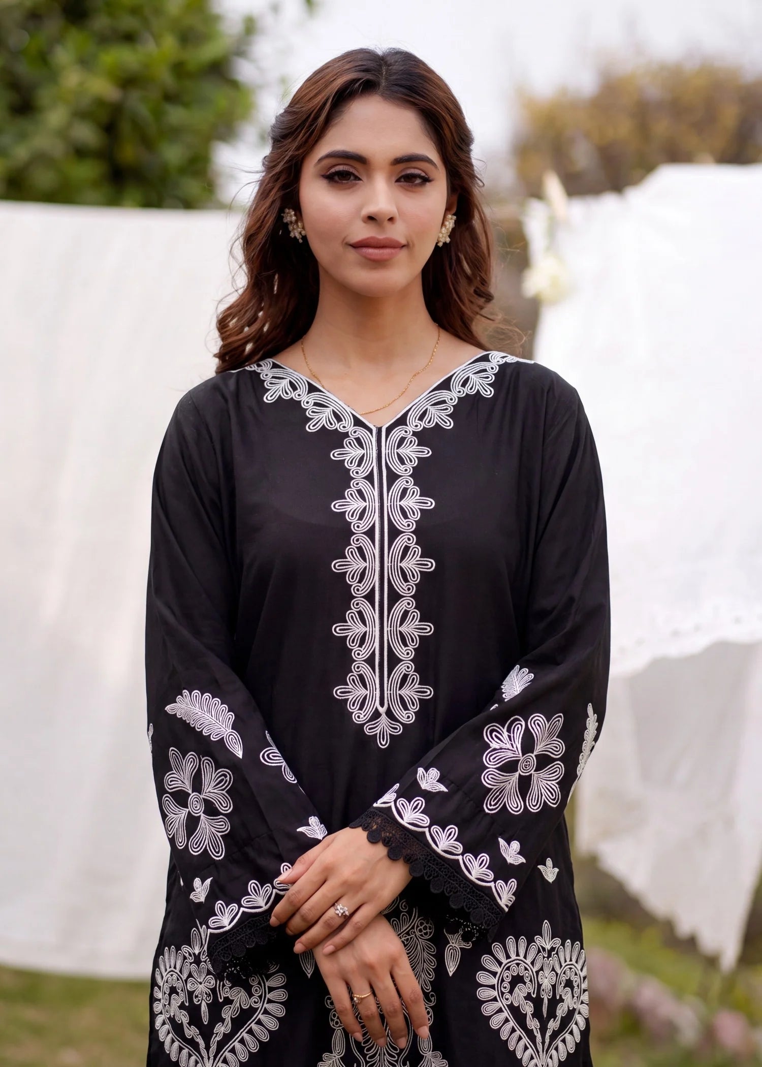 Sahibas by Mirza