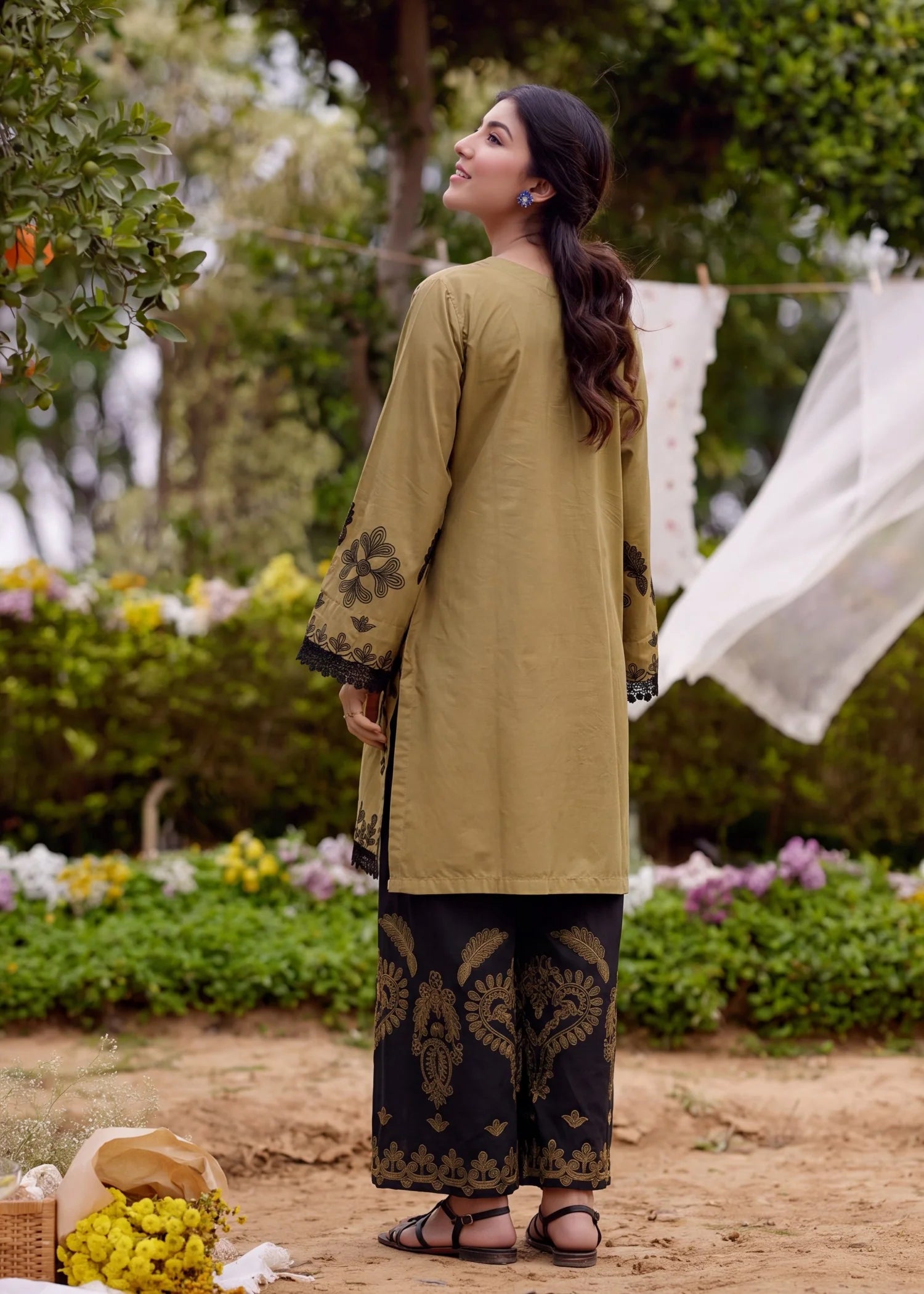 Sahibas by Mirza