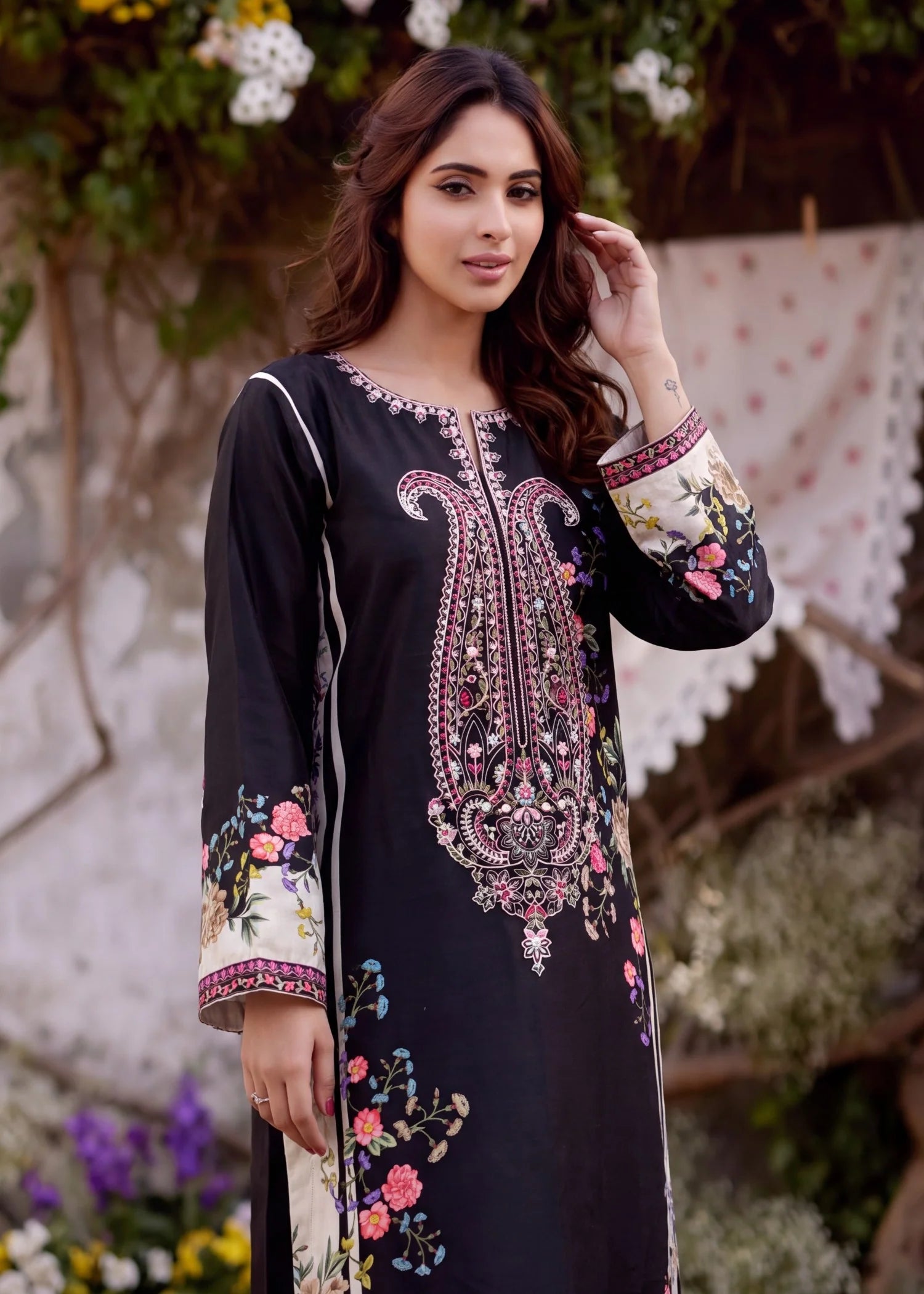 Sahibas by Mirza