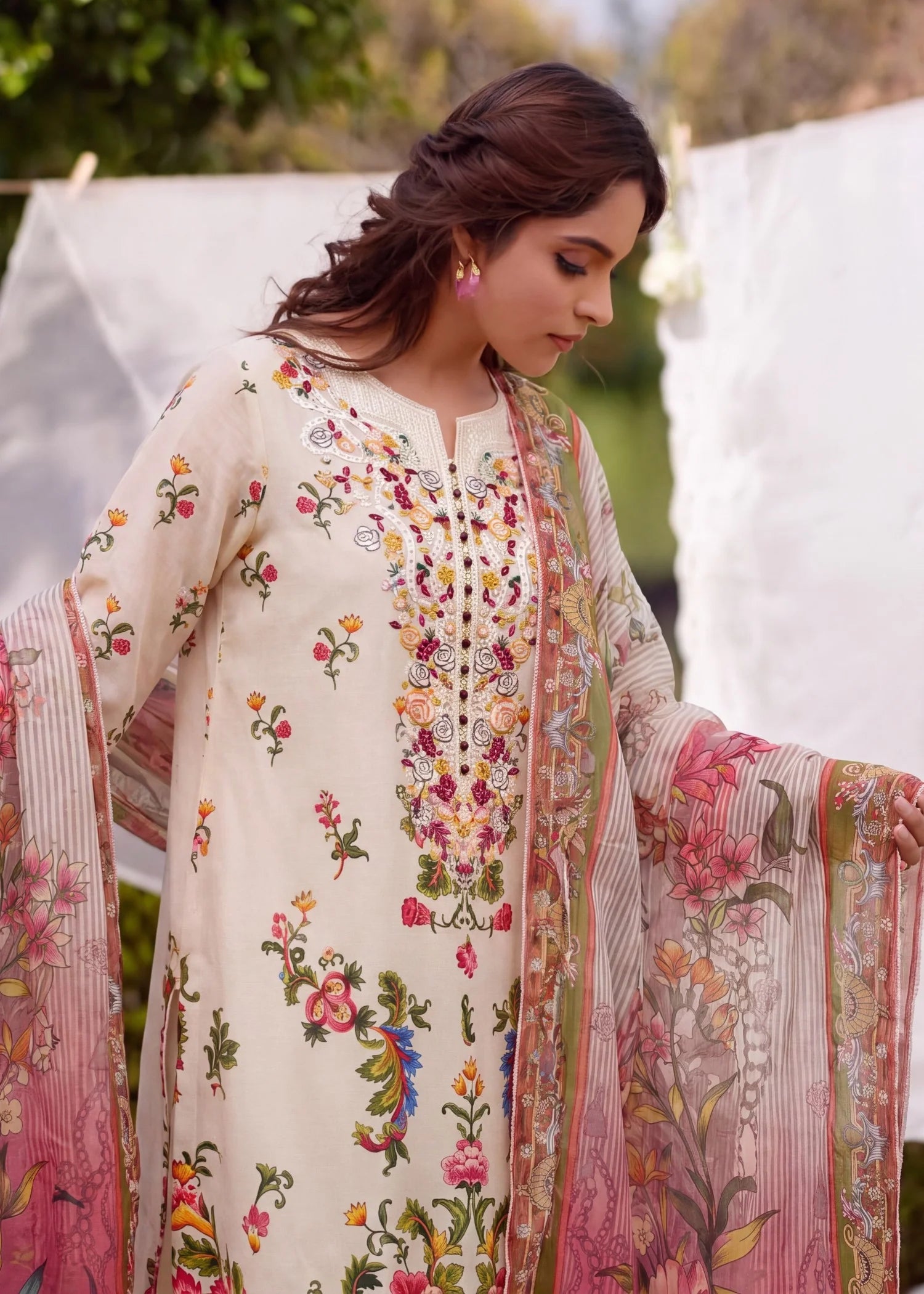 Sahibas by Mirza