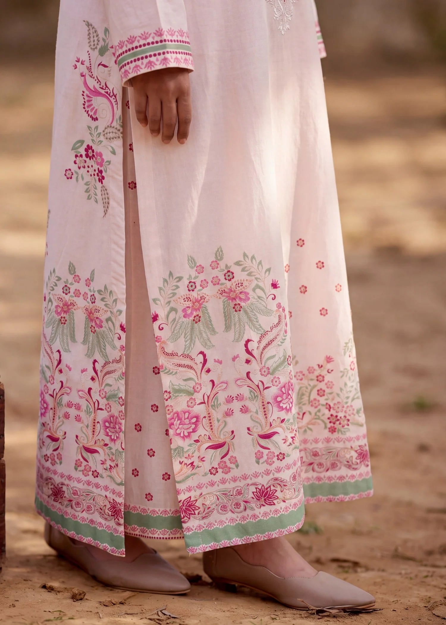 Sahibas by Mirza