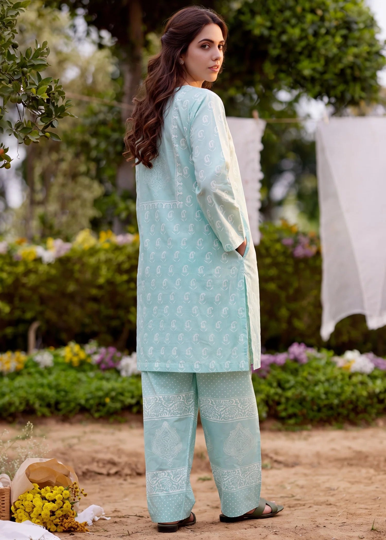 Sahibas by Mirza
