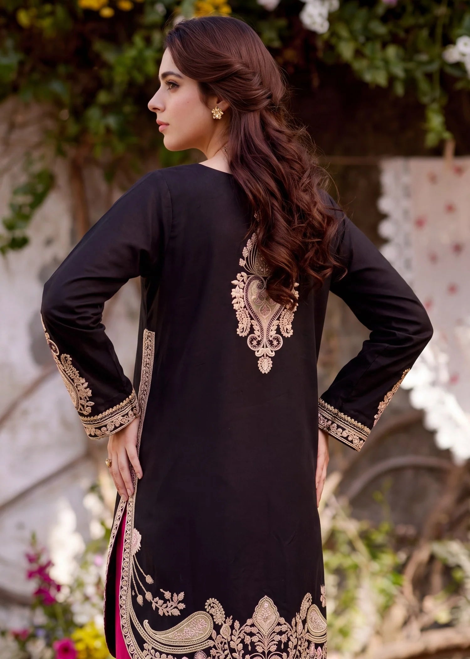 Sahibas by Mirza