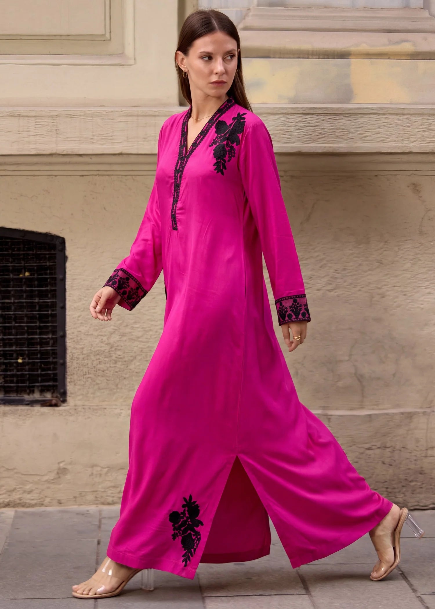 Sahibas by Mirza