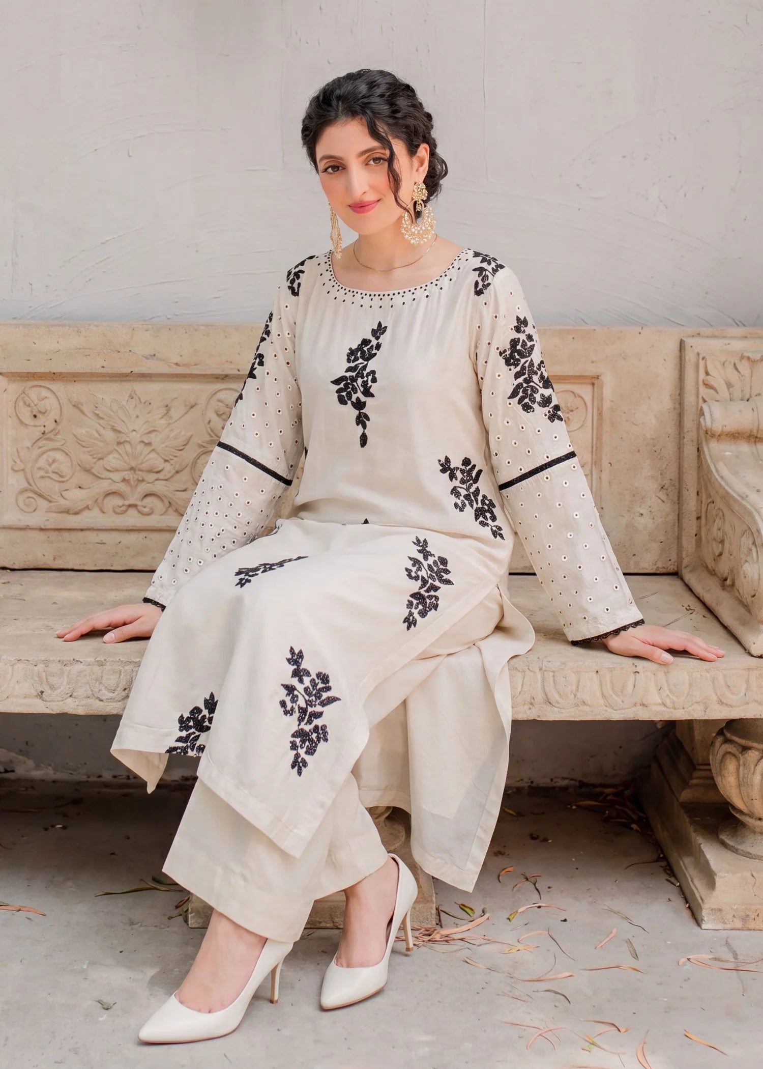 Sahibas by Mirza