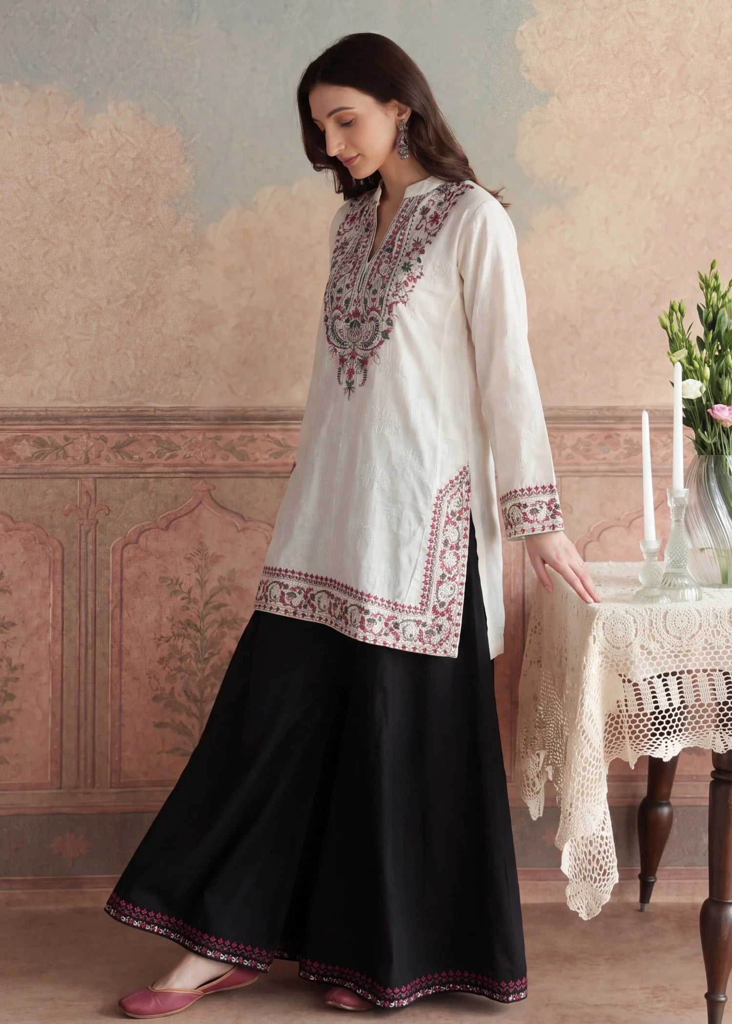 Sahibas by Mirza