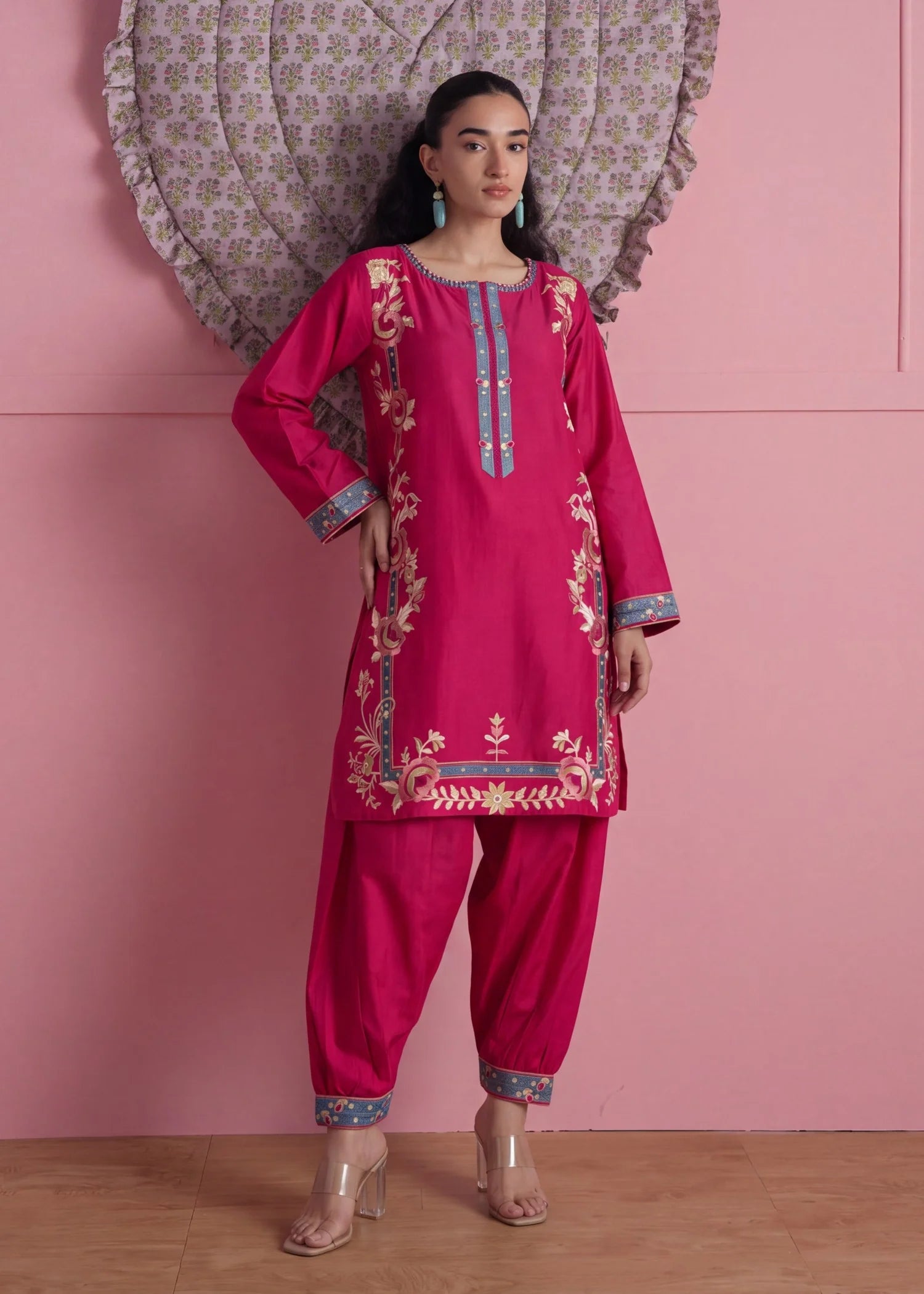 Sahibas by Mirza