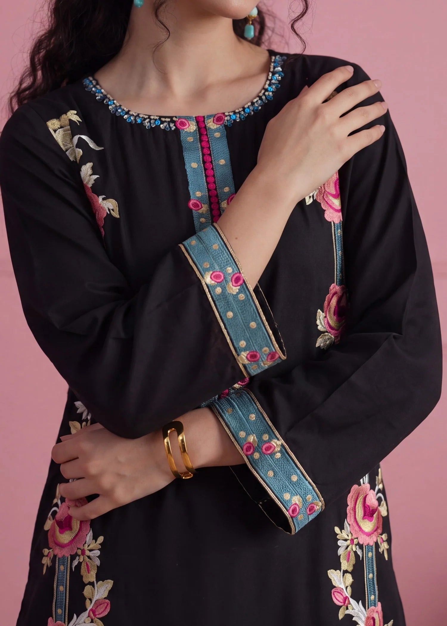 Sahibas by Mirza