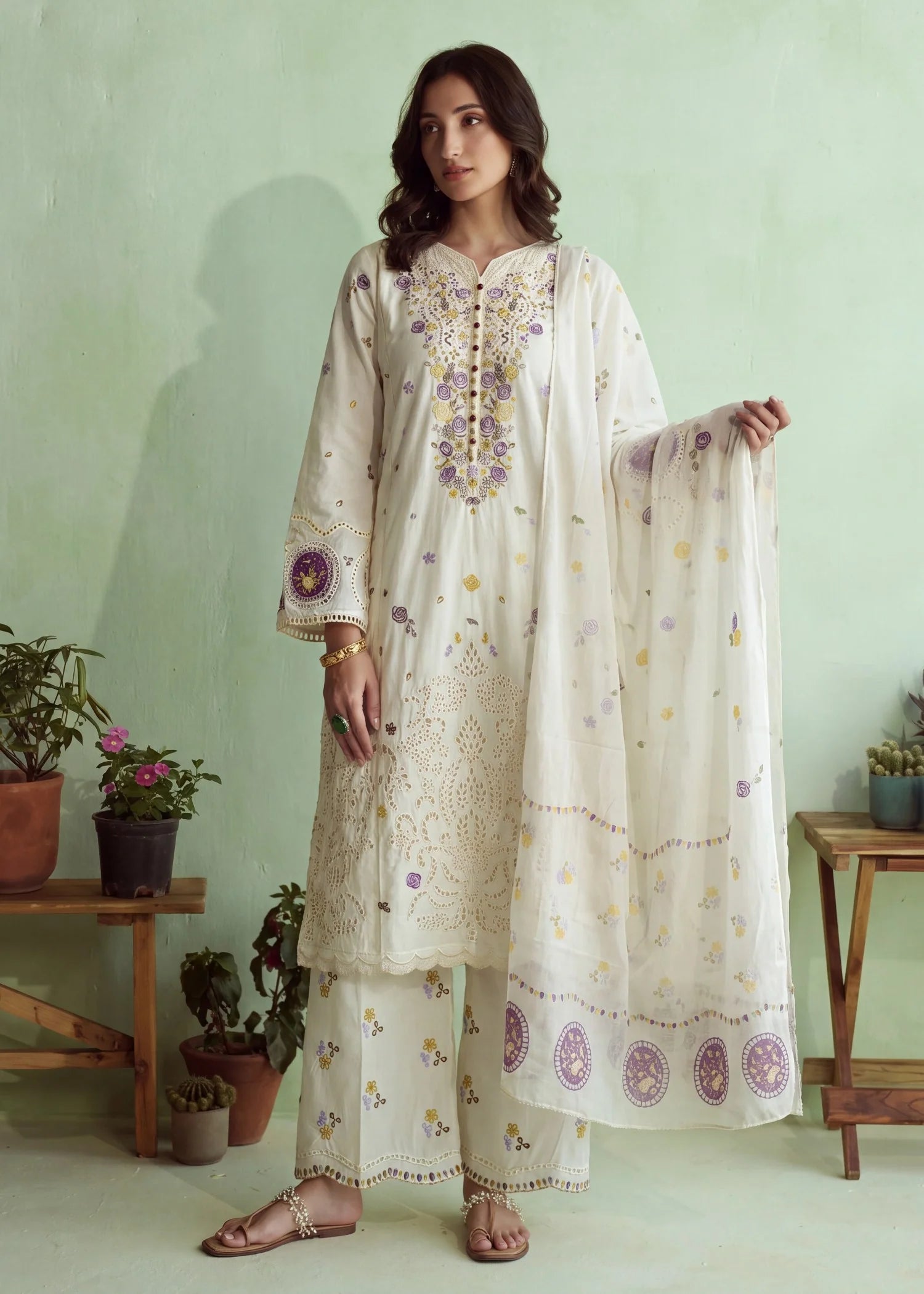 Sahibas by Mirza