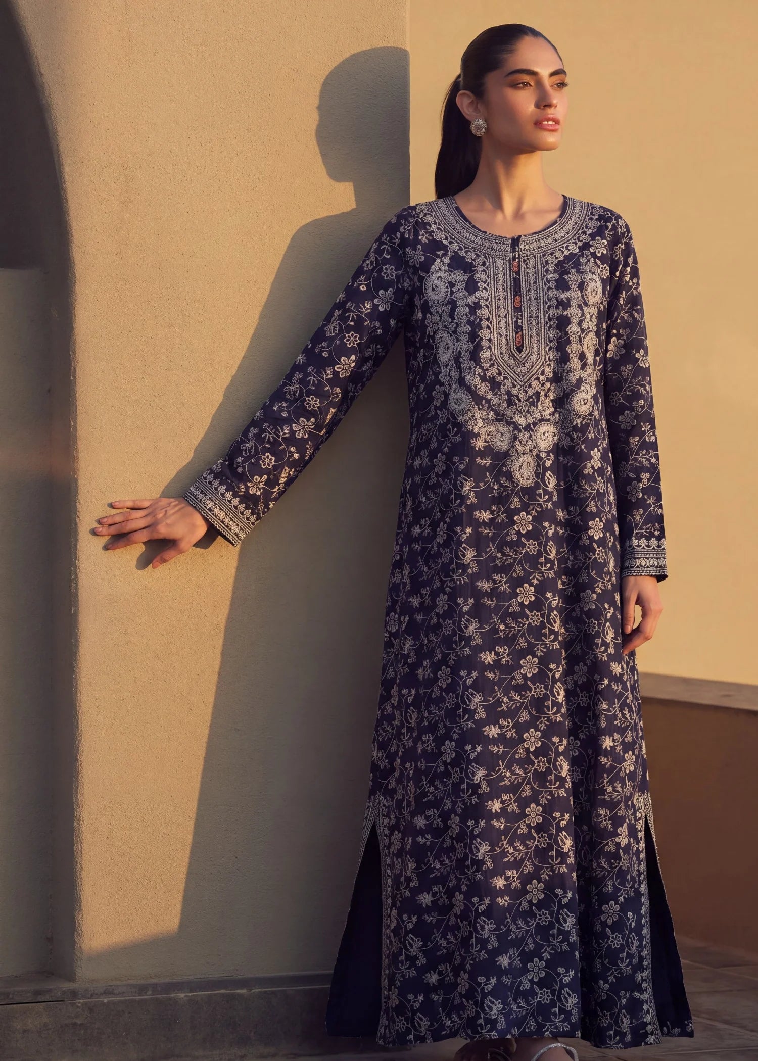 Sahibas by Mirza