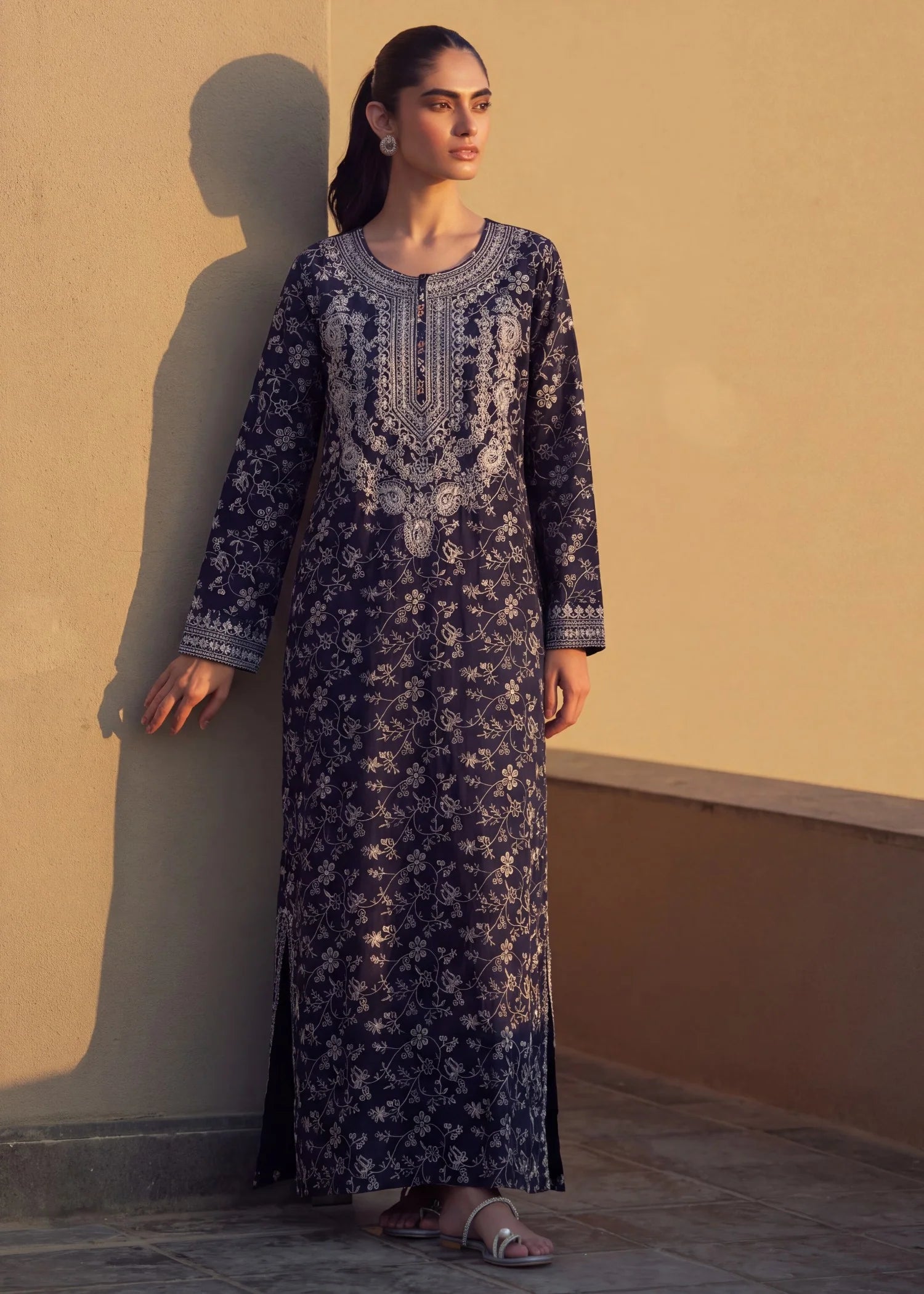 Sahibas by Mirza