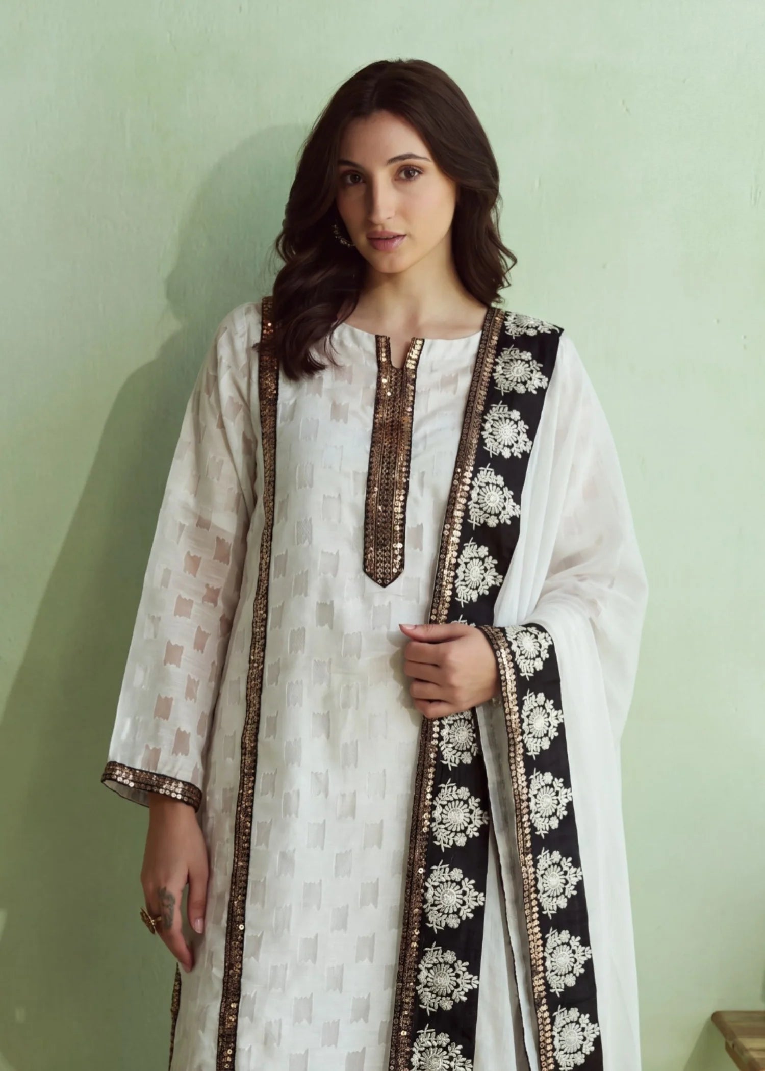 Sahibas by Mirza