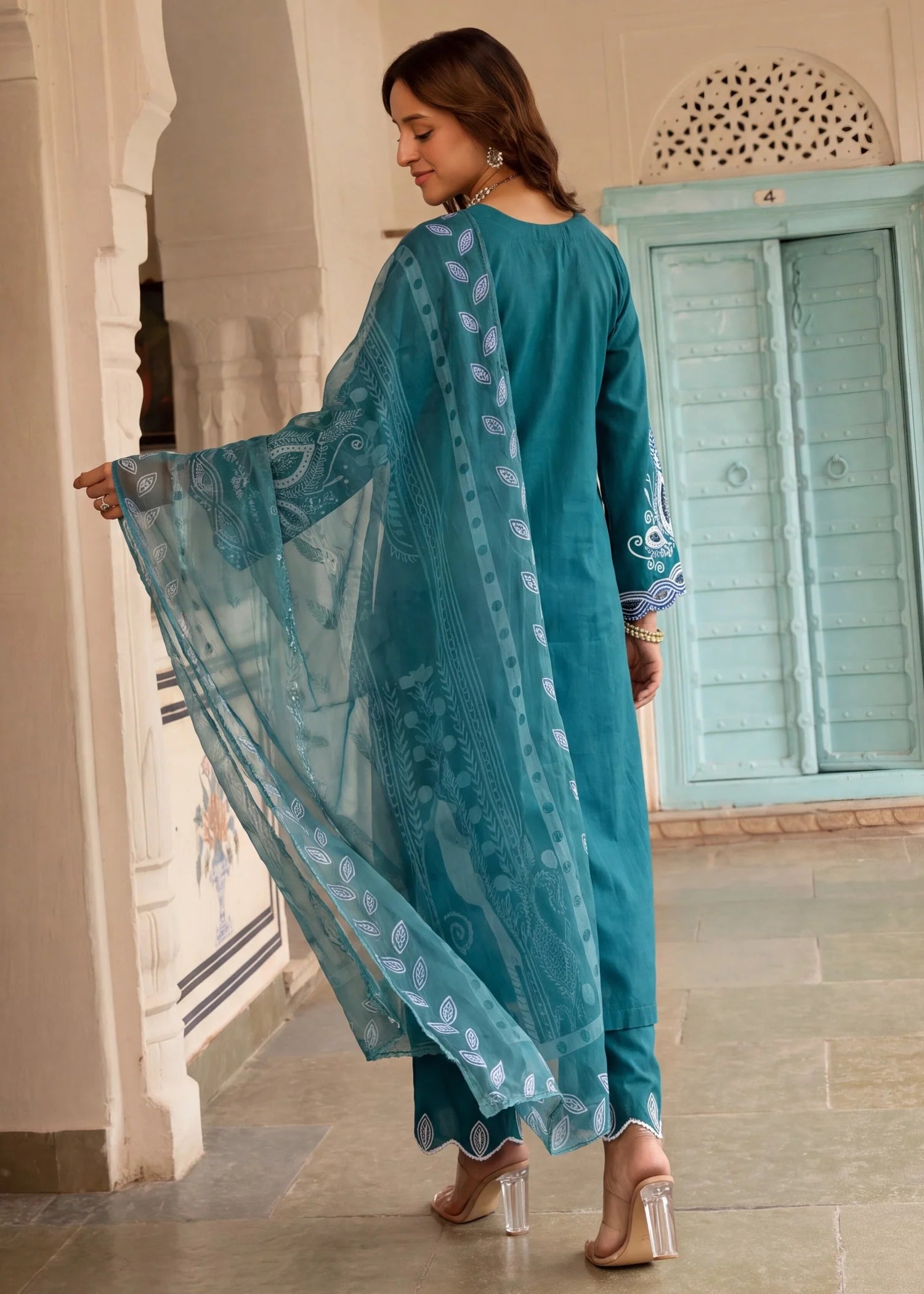 Sahibas by Mirza