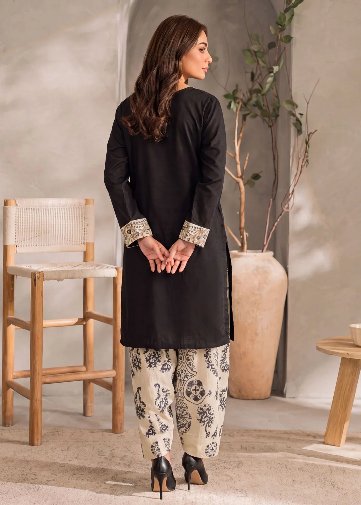 Sahibas by Mirza