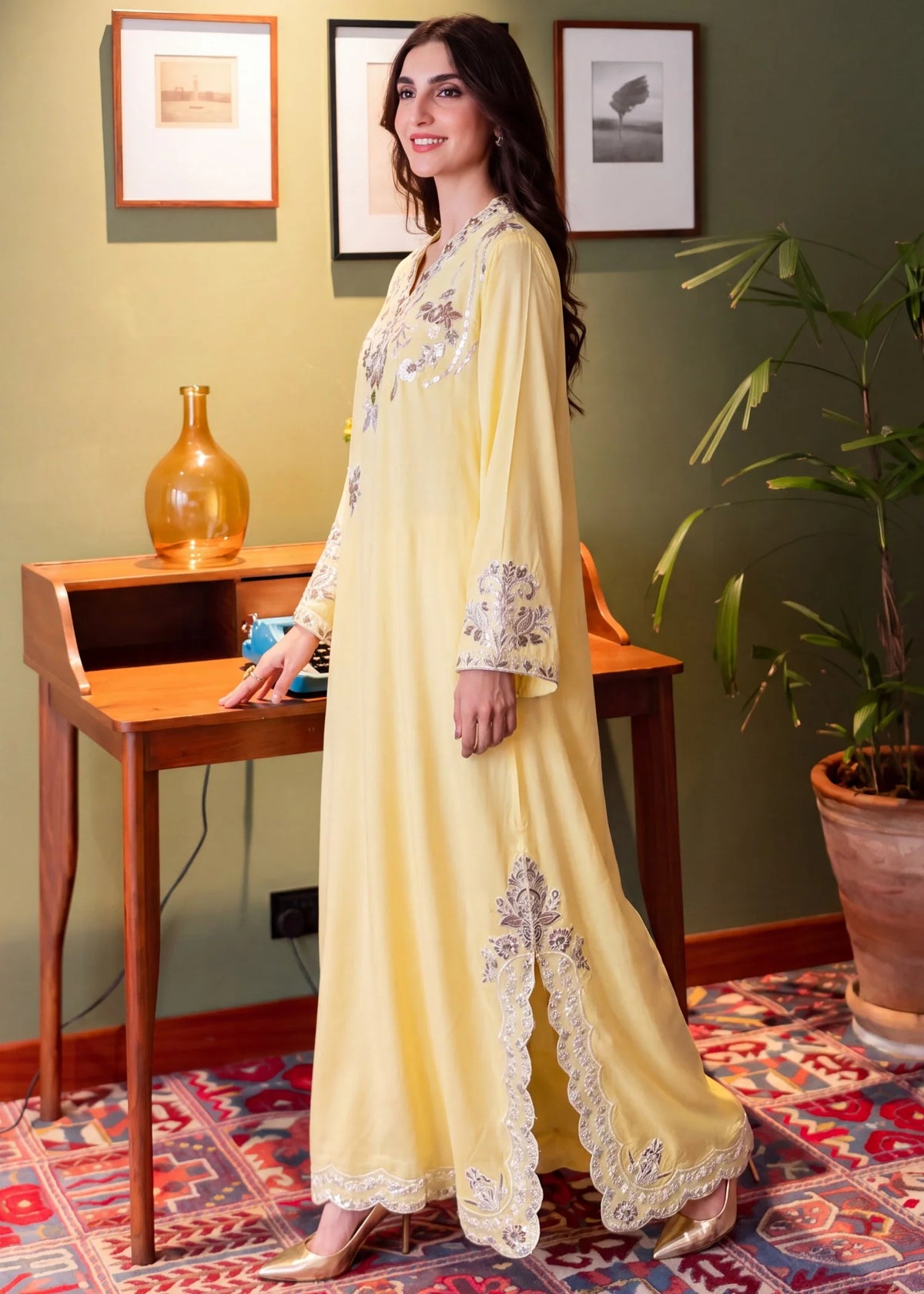 Sahibas by Mirza