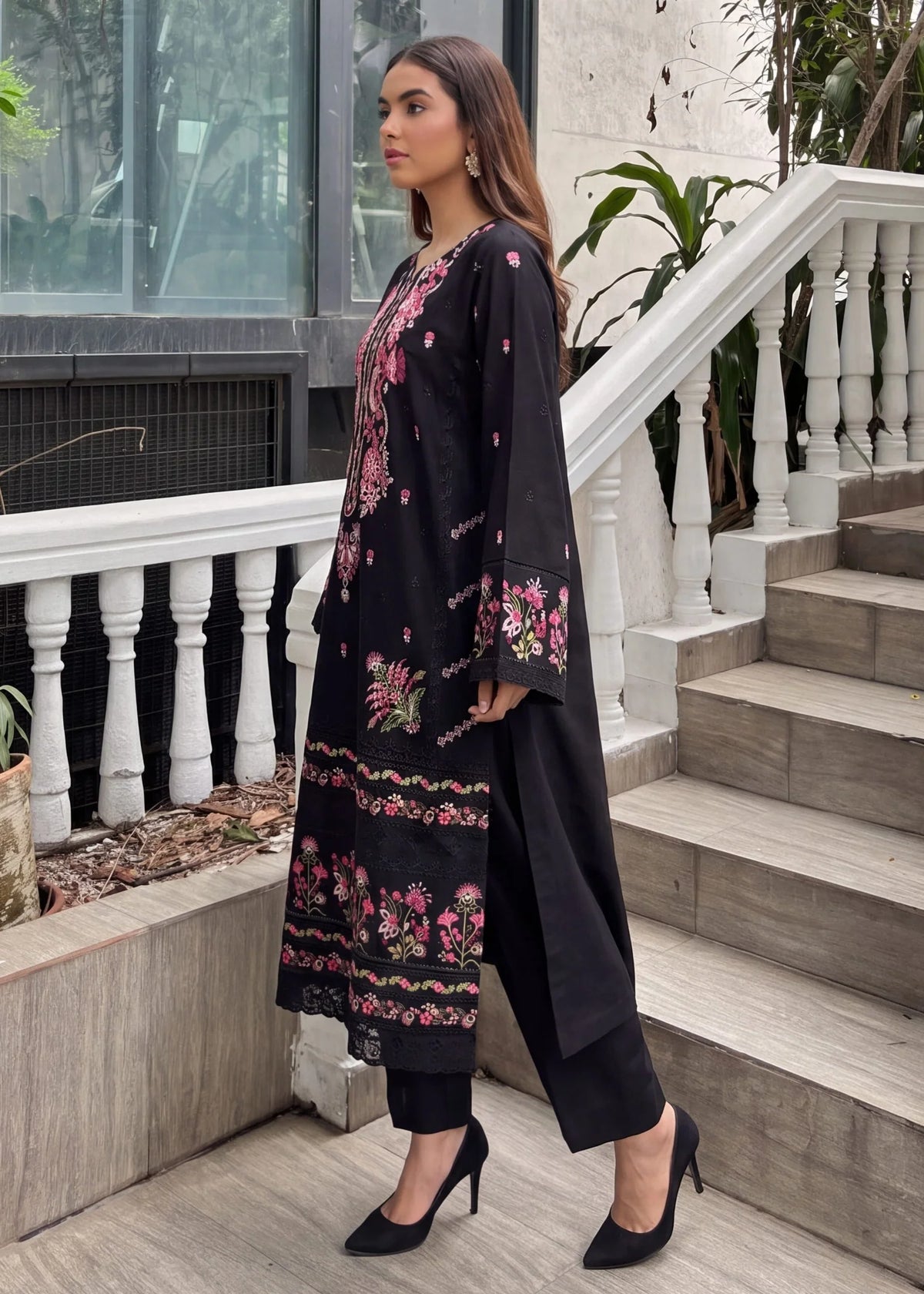Sahibas by Mirza