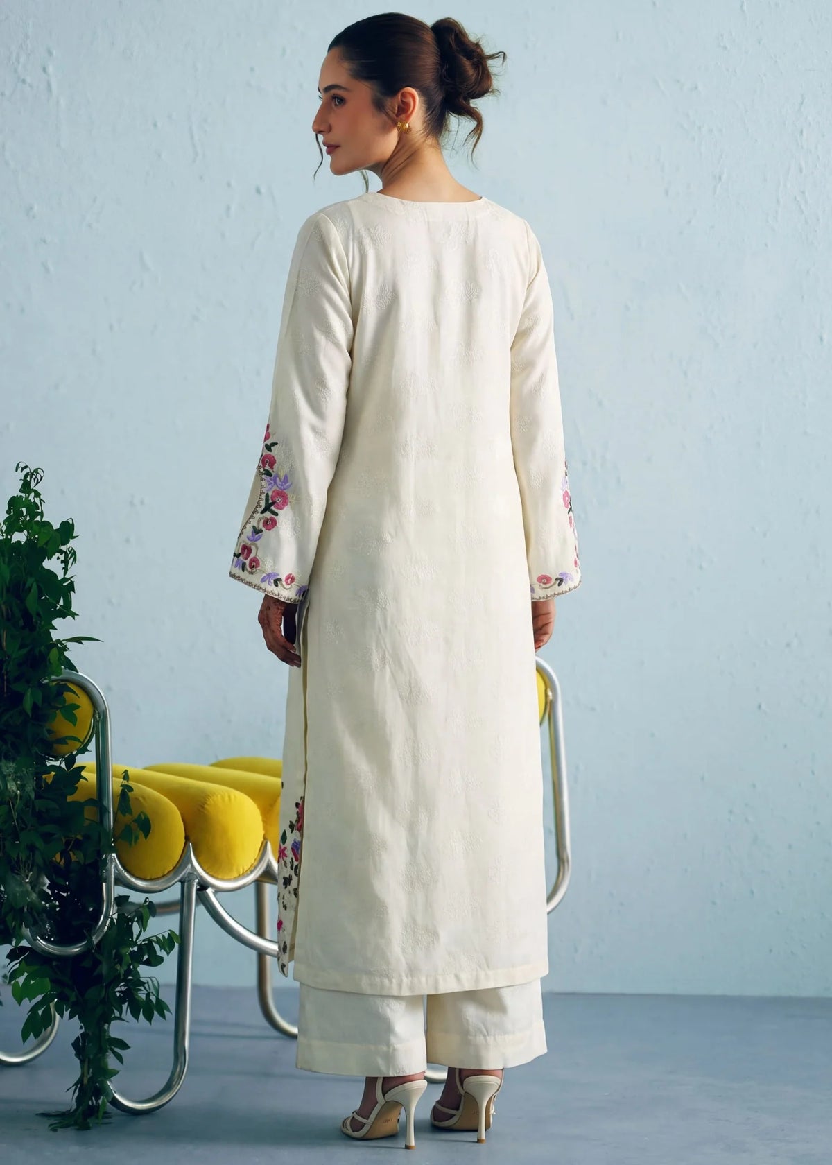 Sahibas by Mirza