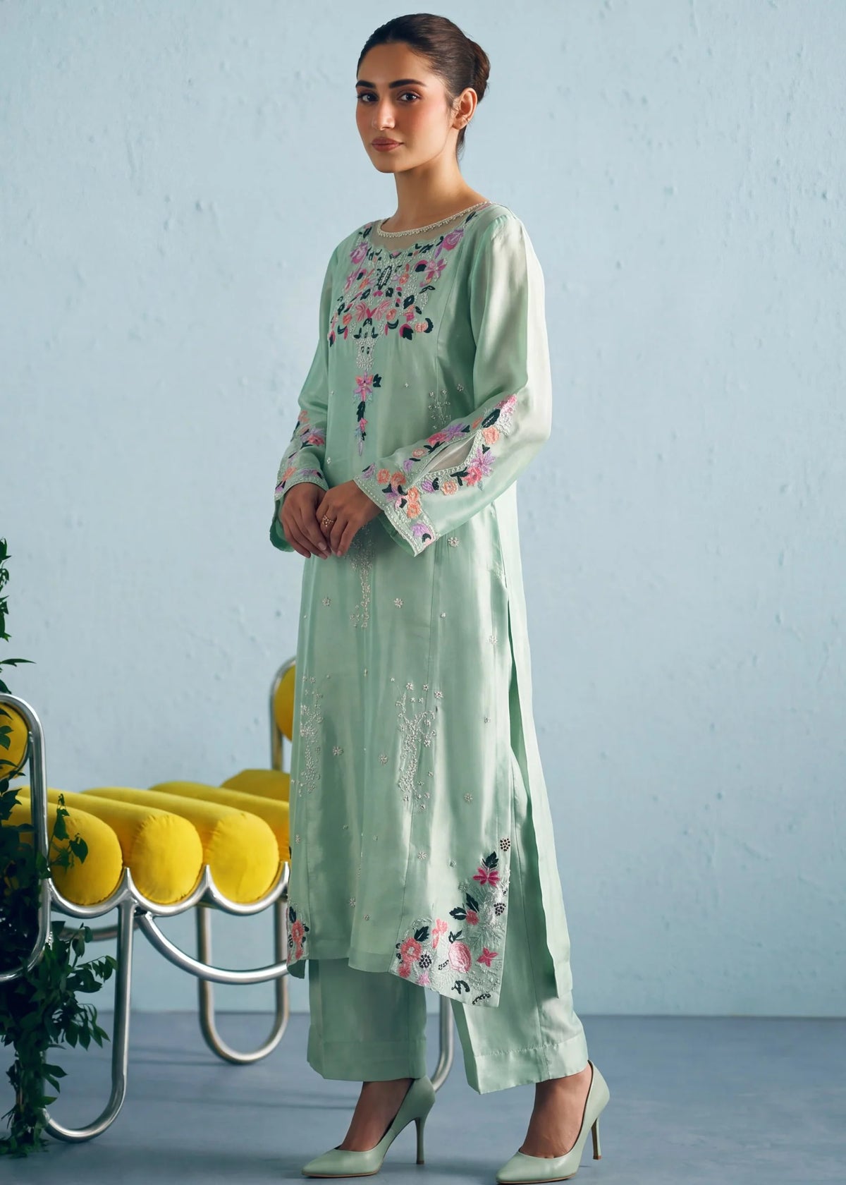 Sahibas by Mirza
