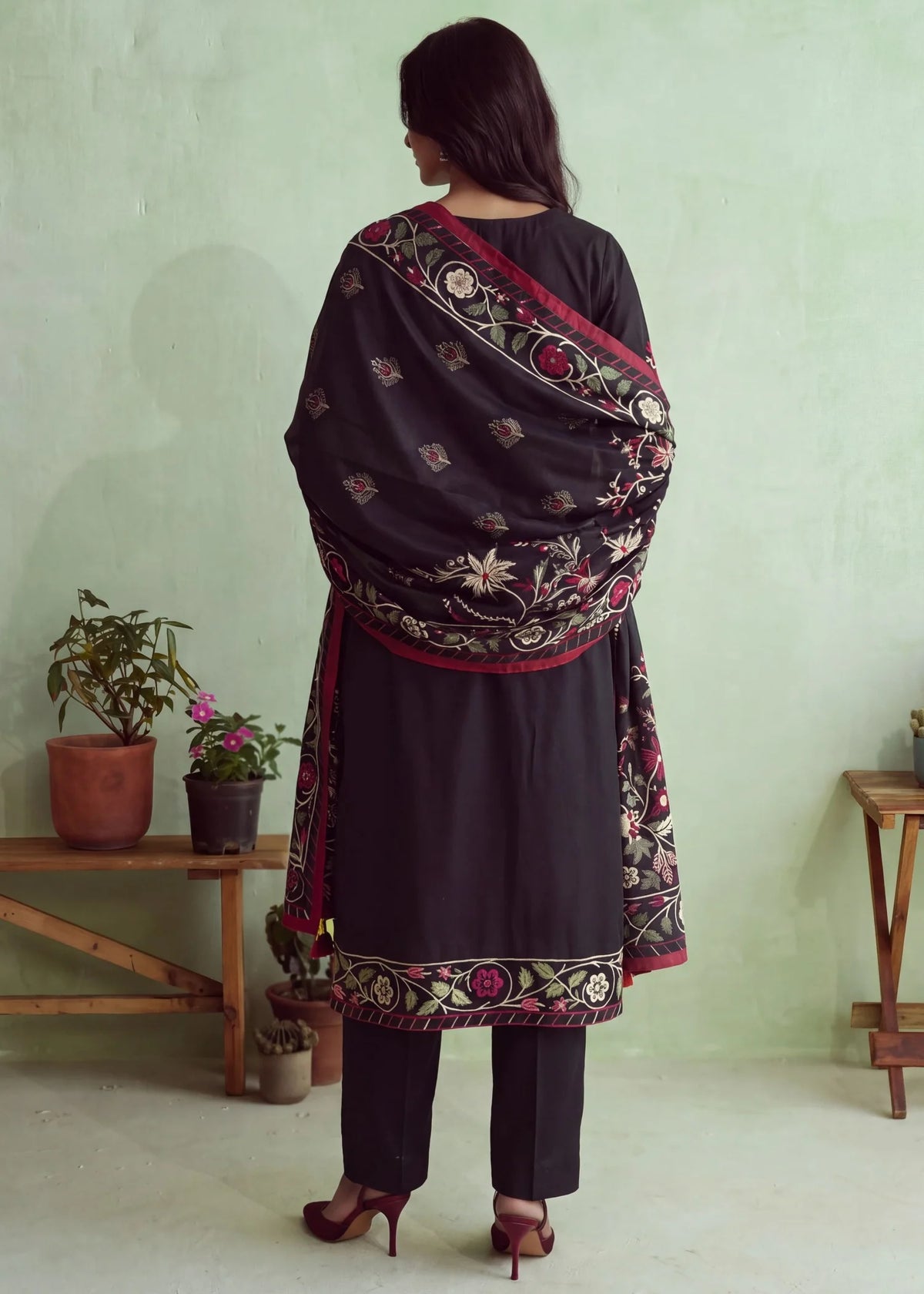Sahibas by Mirza
