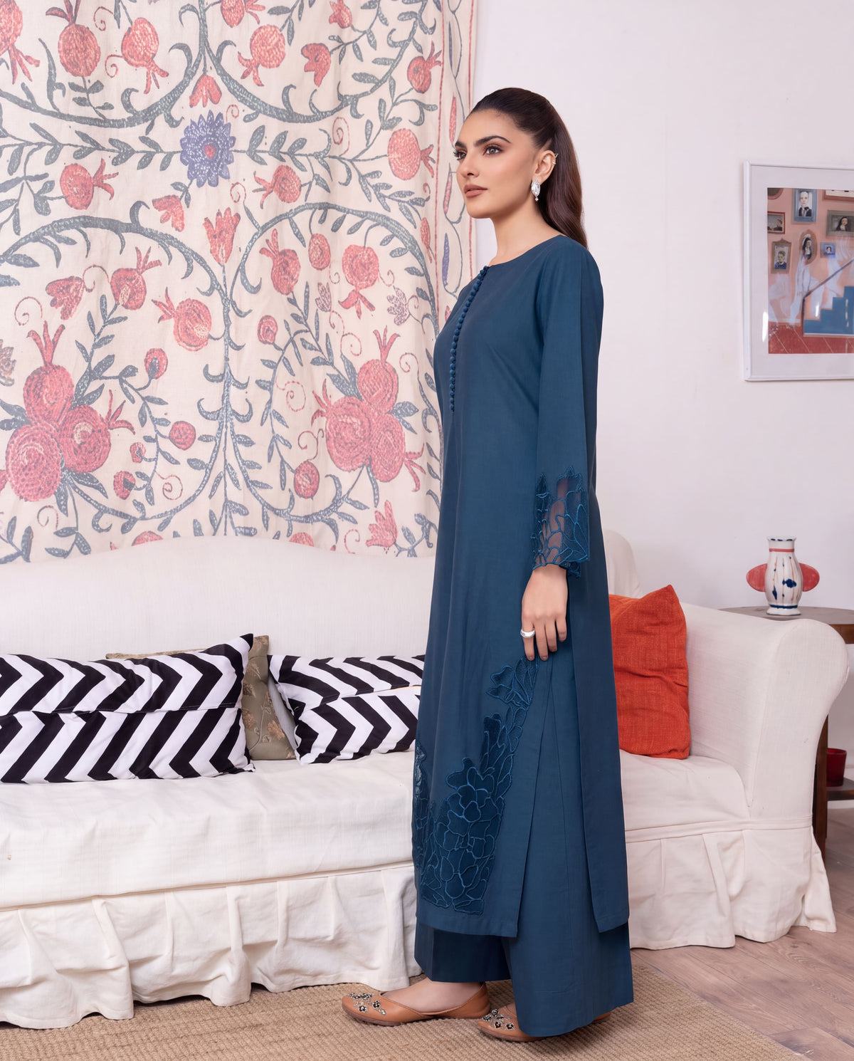 Sahibas by Mirza