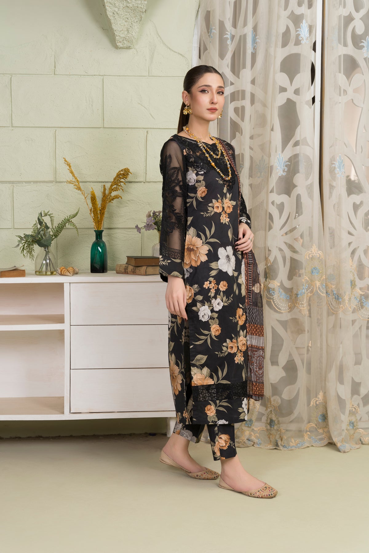 Sahibas by Mirza