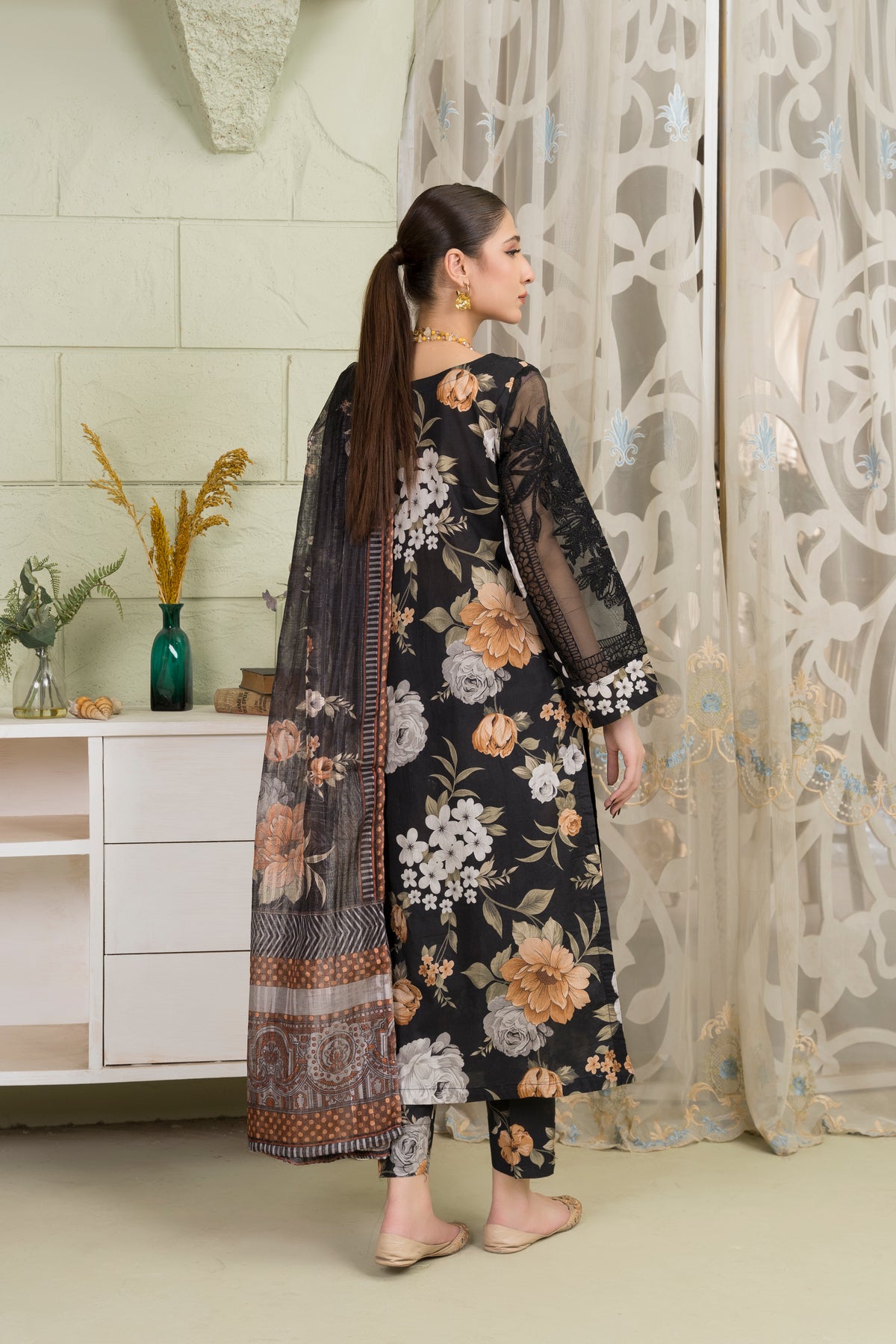 Sahibas by Mirza