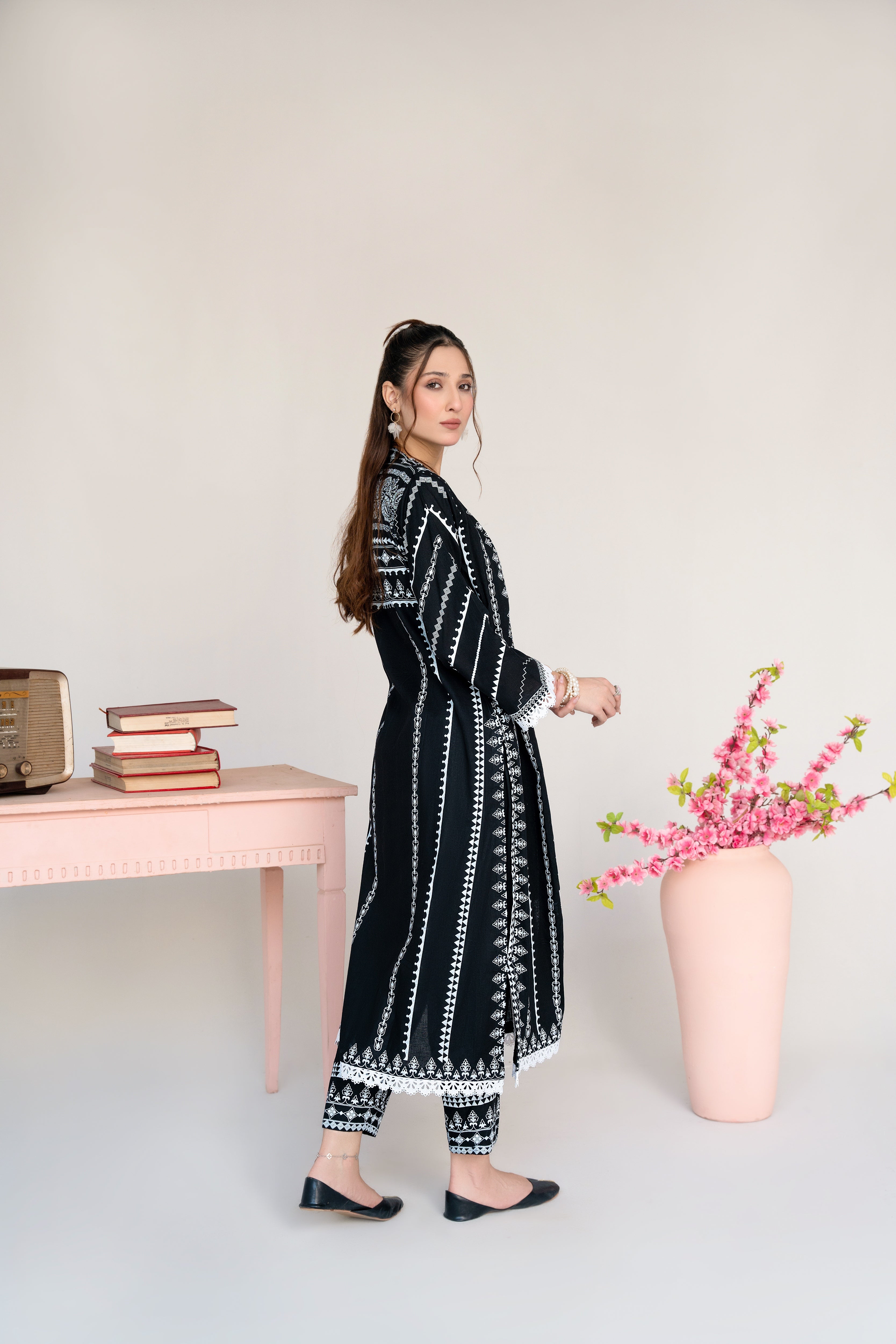 Sahibas by Mirza