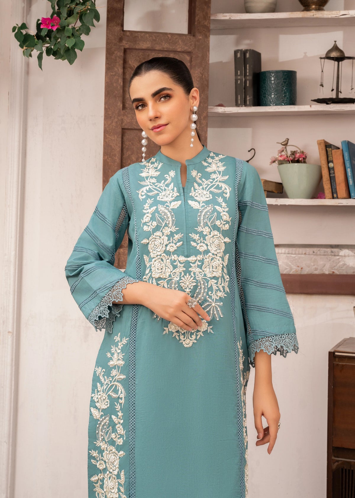 Sahibas by Mirza