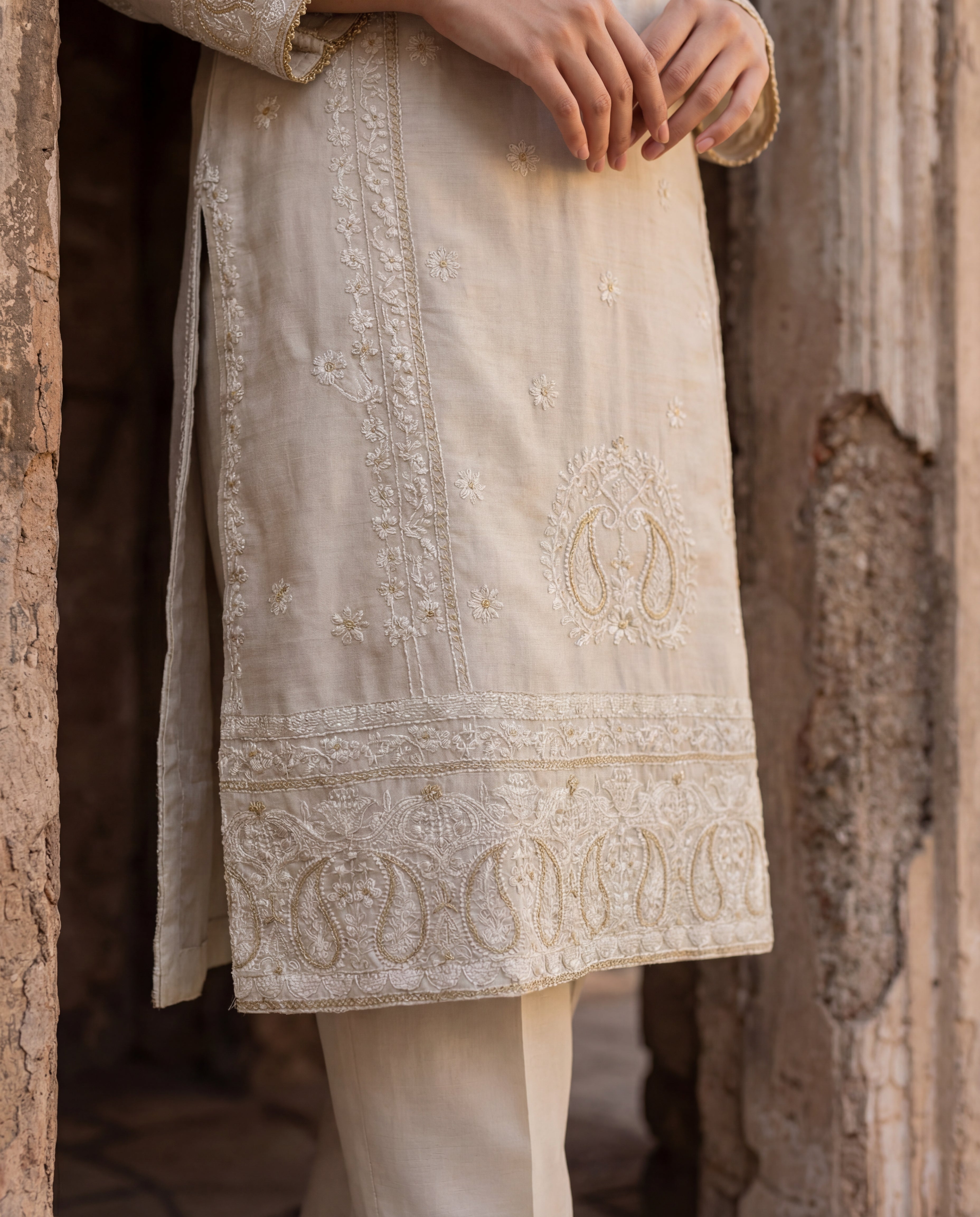 Sahibas by Mirza