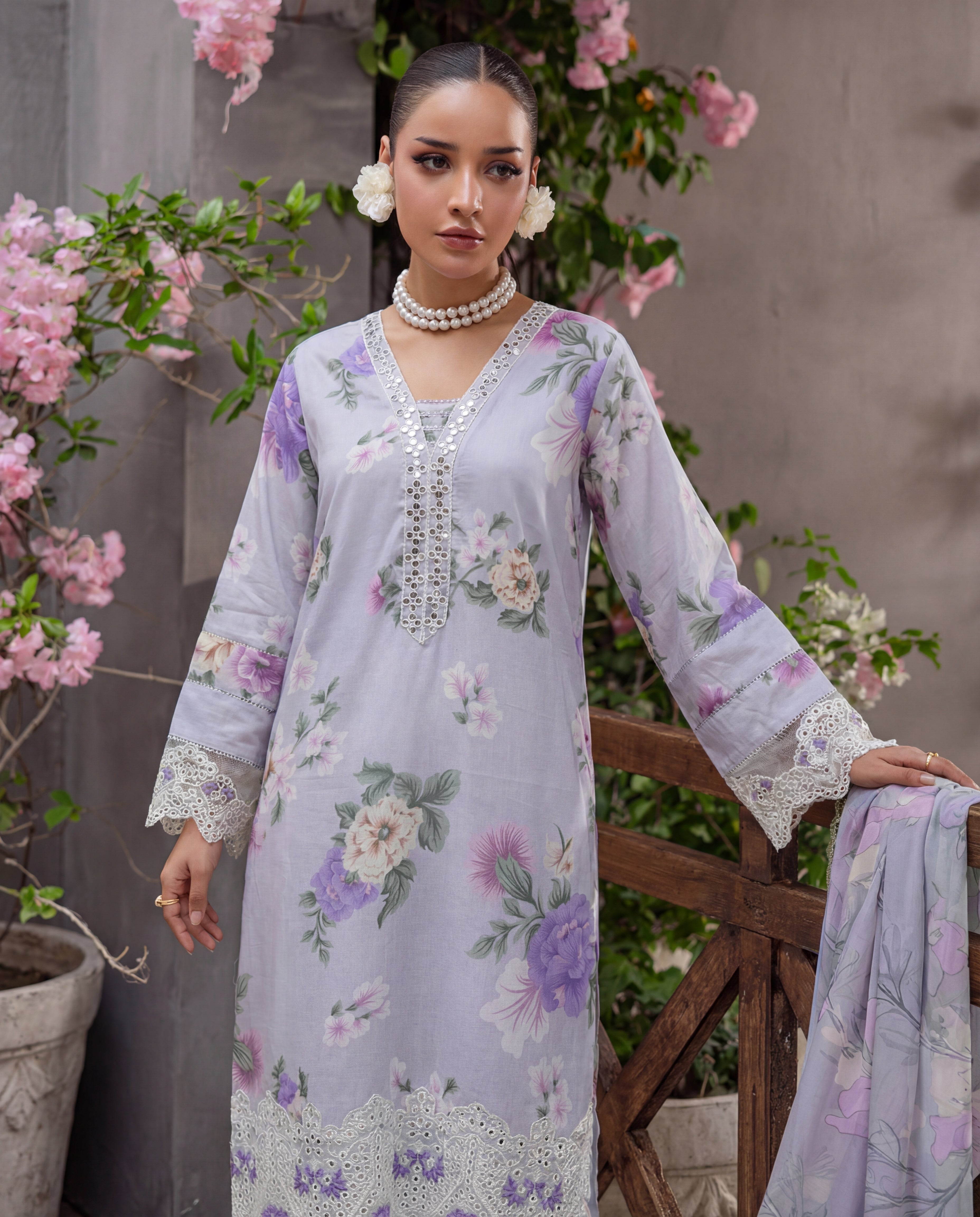 Sahibas by Mirza