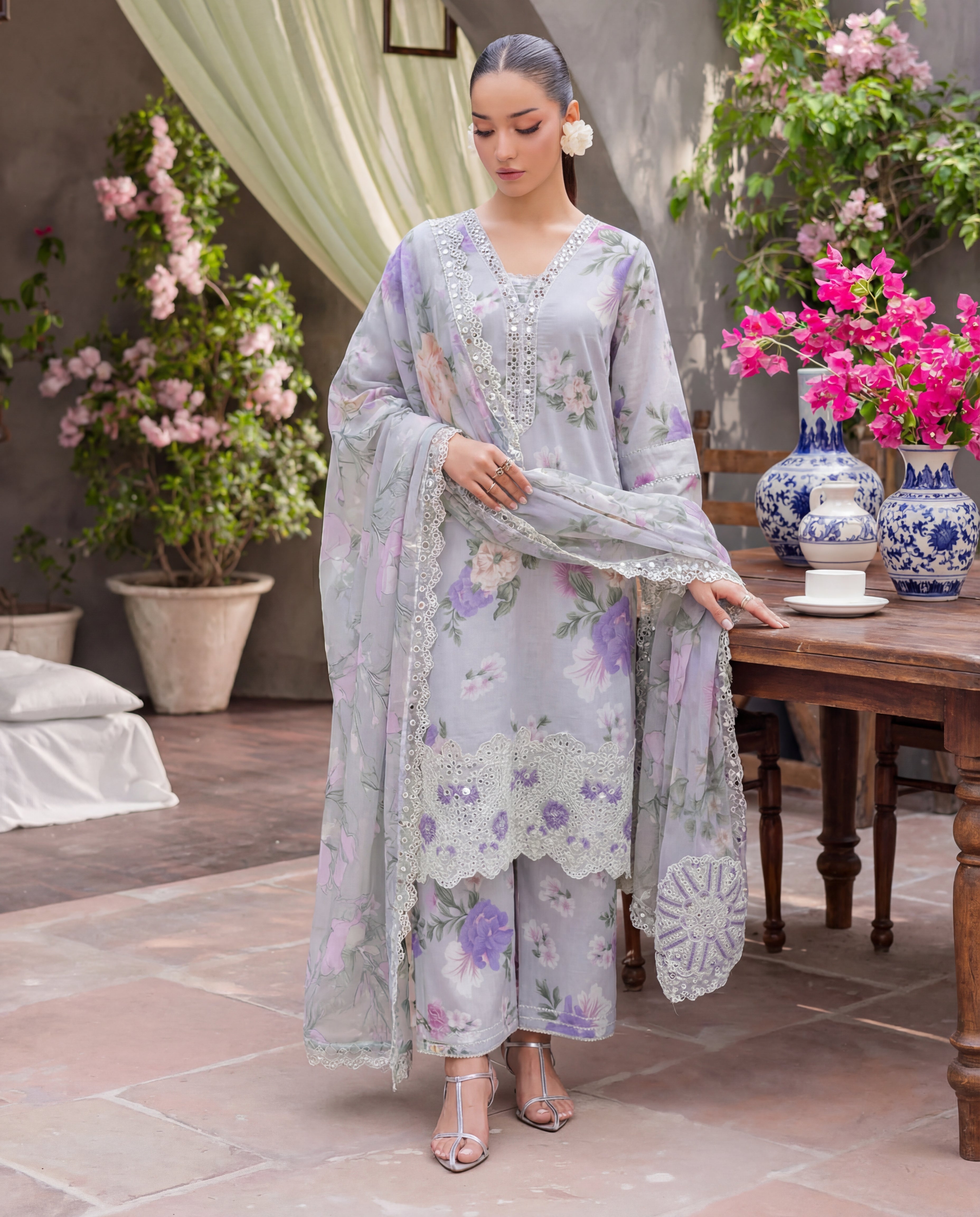 Sahibas by Mirza