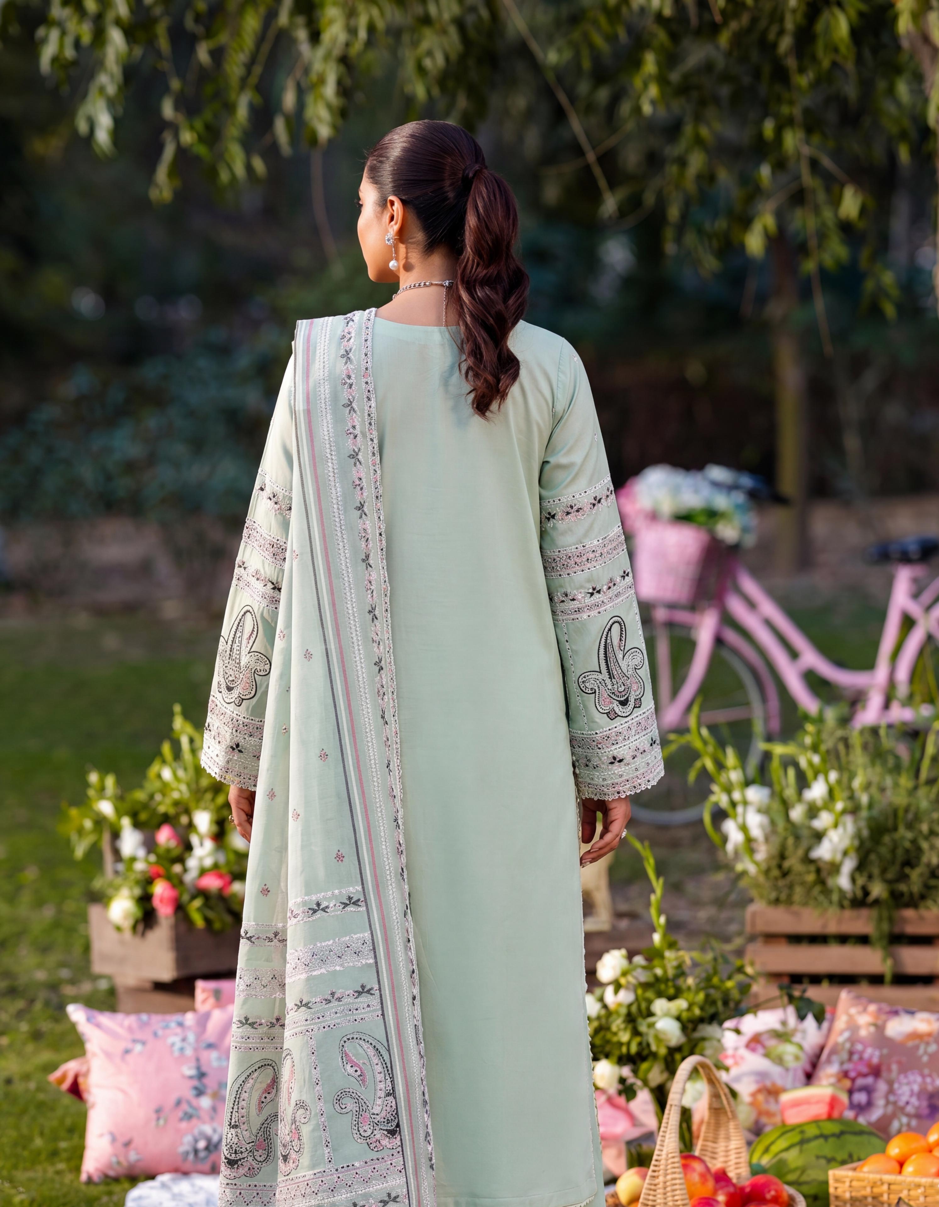 Sahibas by Mirza