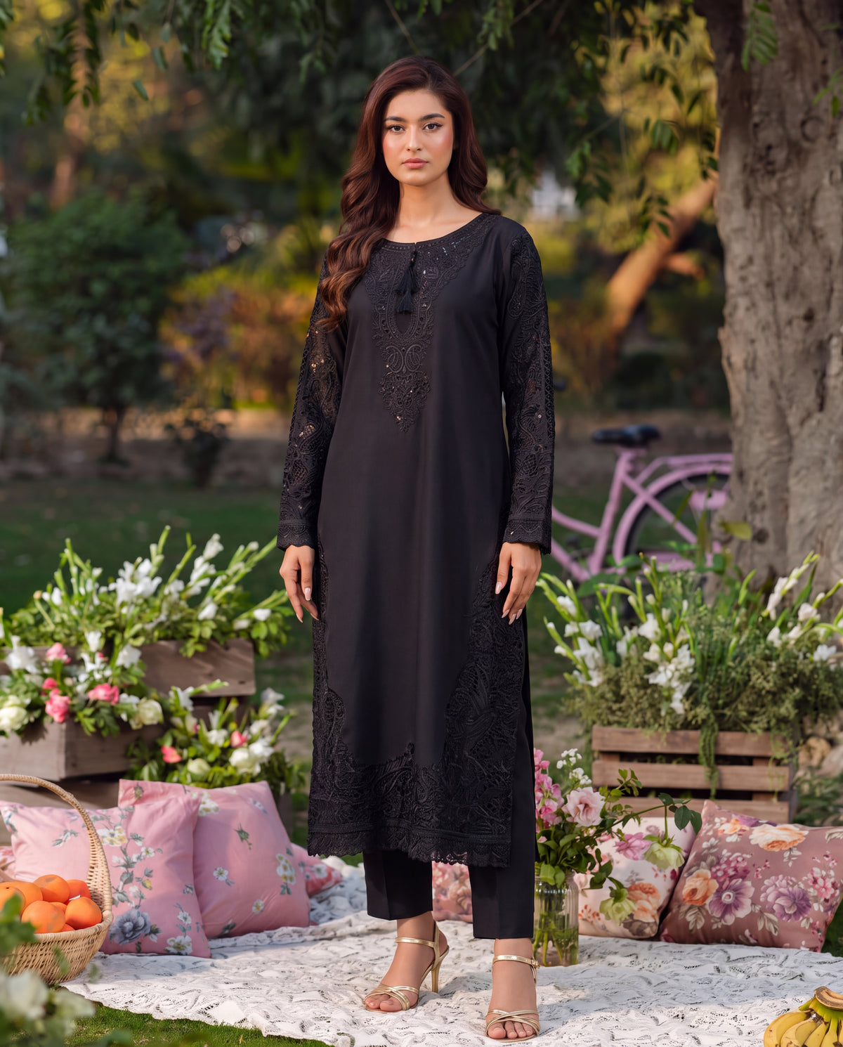 Sahibas by Mirza