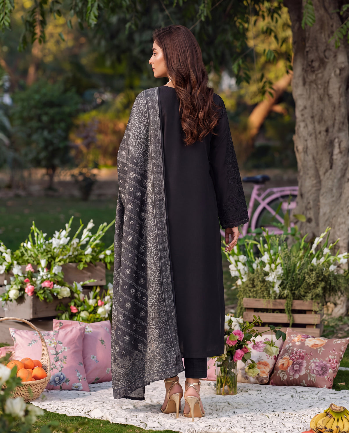 Sahibas by Mirza