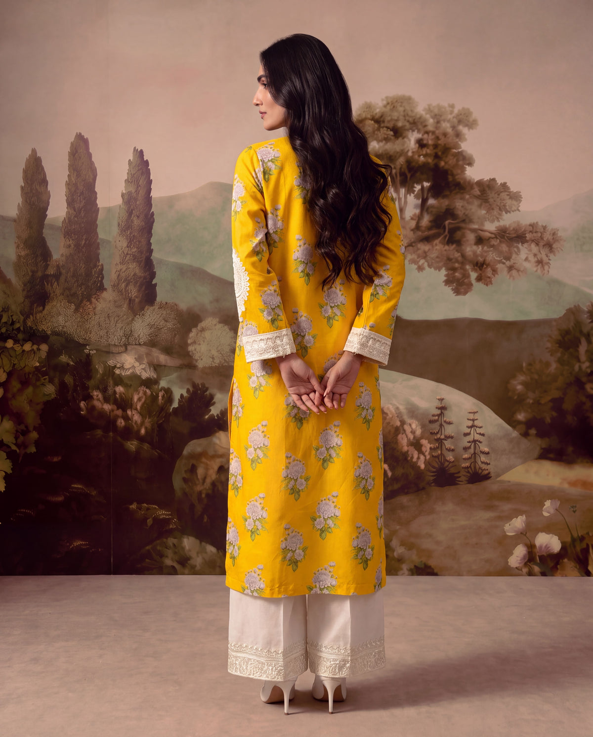 Sahibas by Mirza