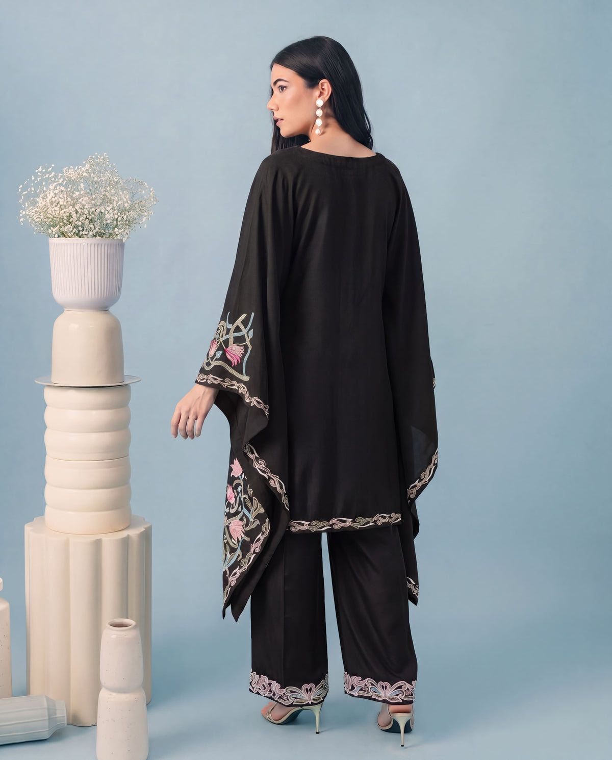 Sahibas by Mirza