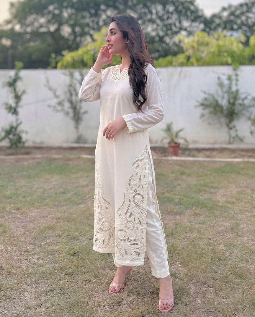 Sahibas by Mirza
