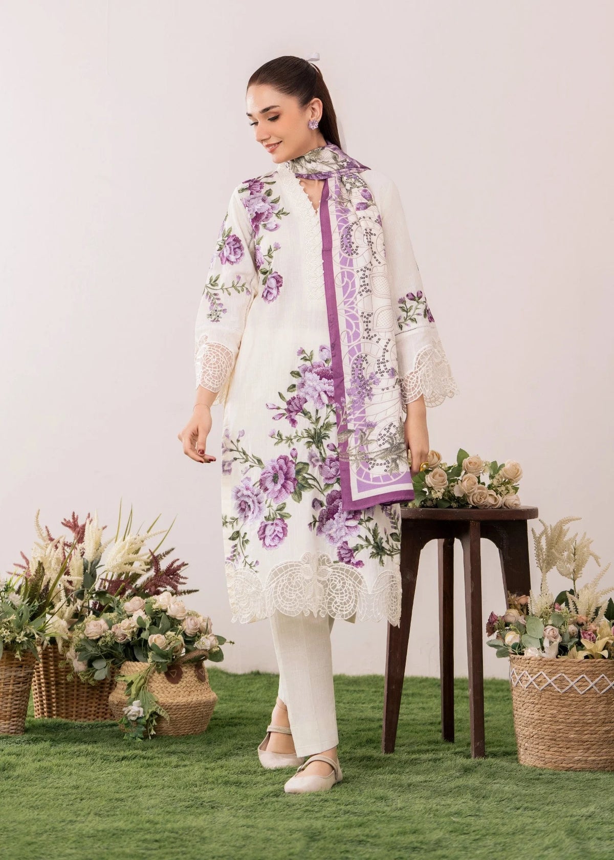 Sahibas by Mirza